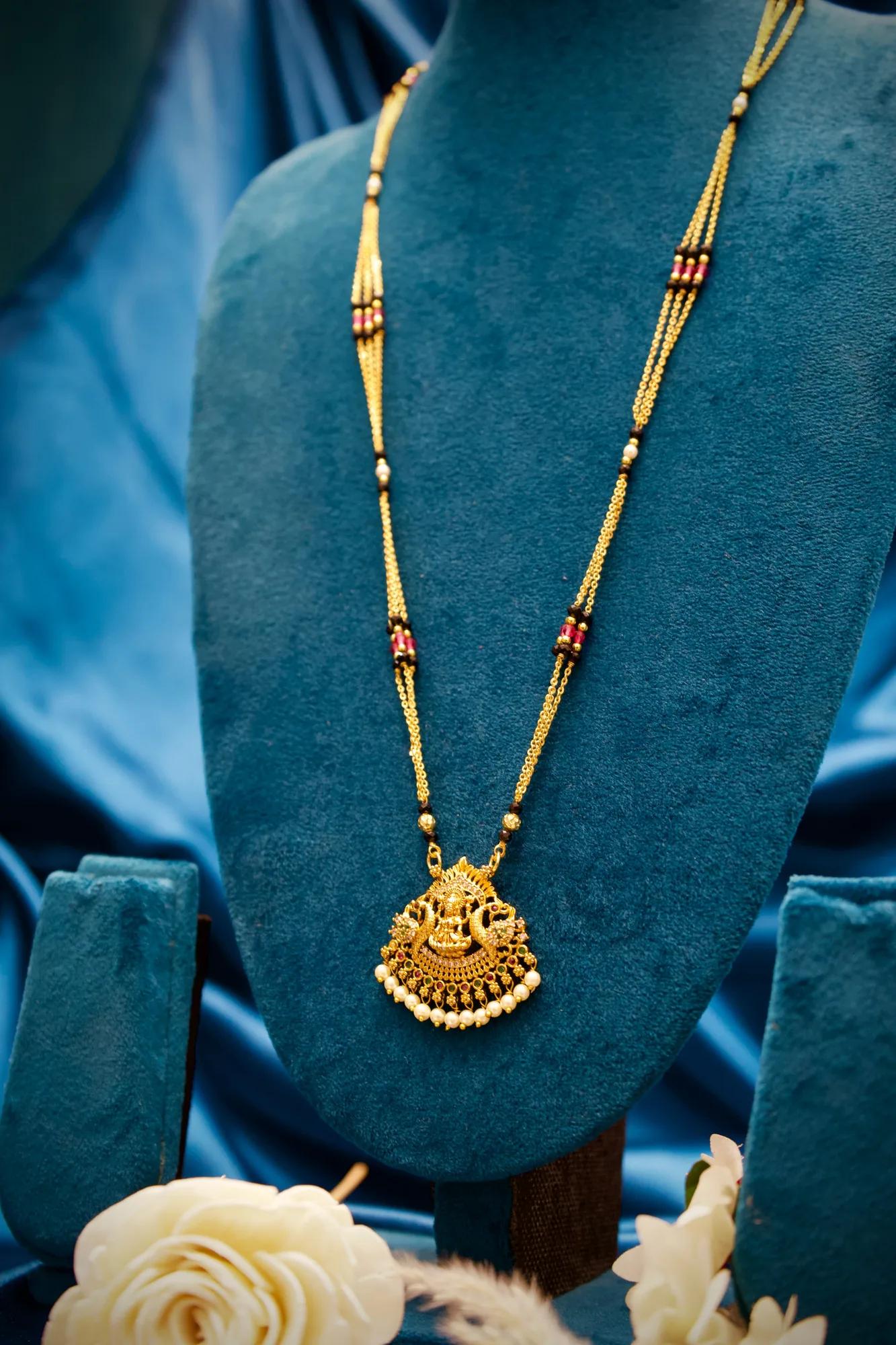 Lakshmi Peacock Temple Pearl Designer Mangalsutra — Image 3
