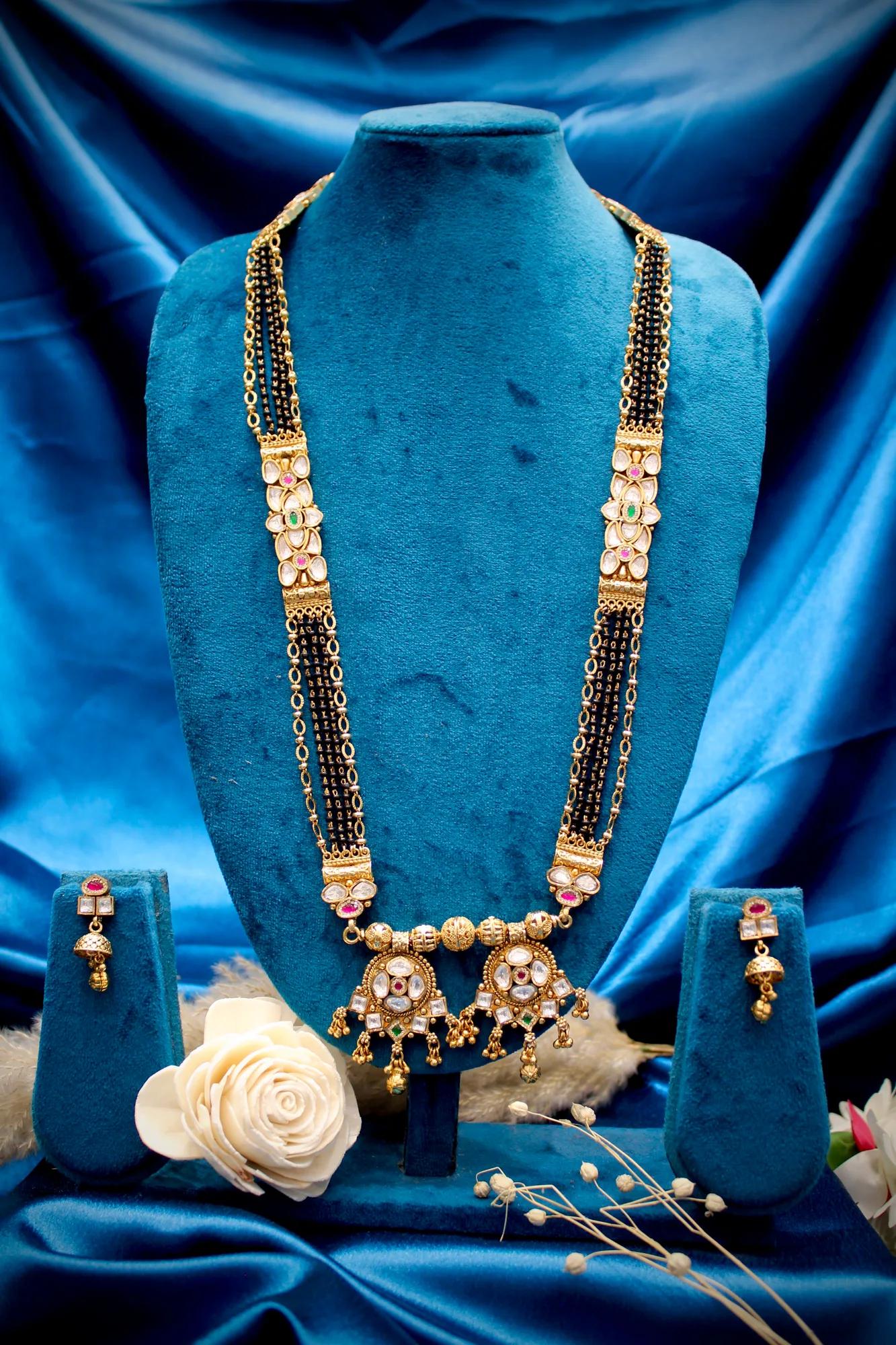 Traditional Floral Kundan Mangalsutra Set with Earrings