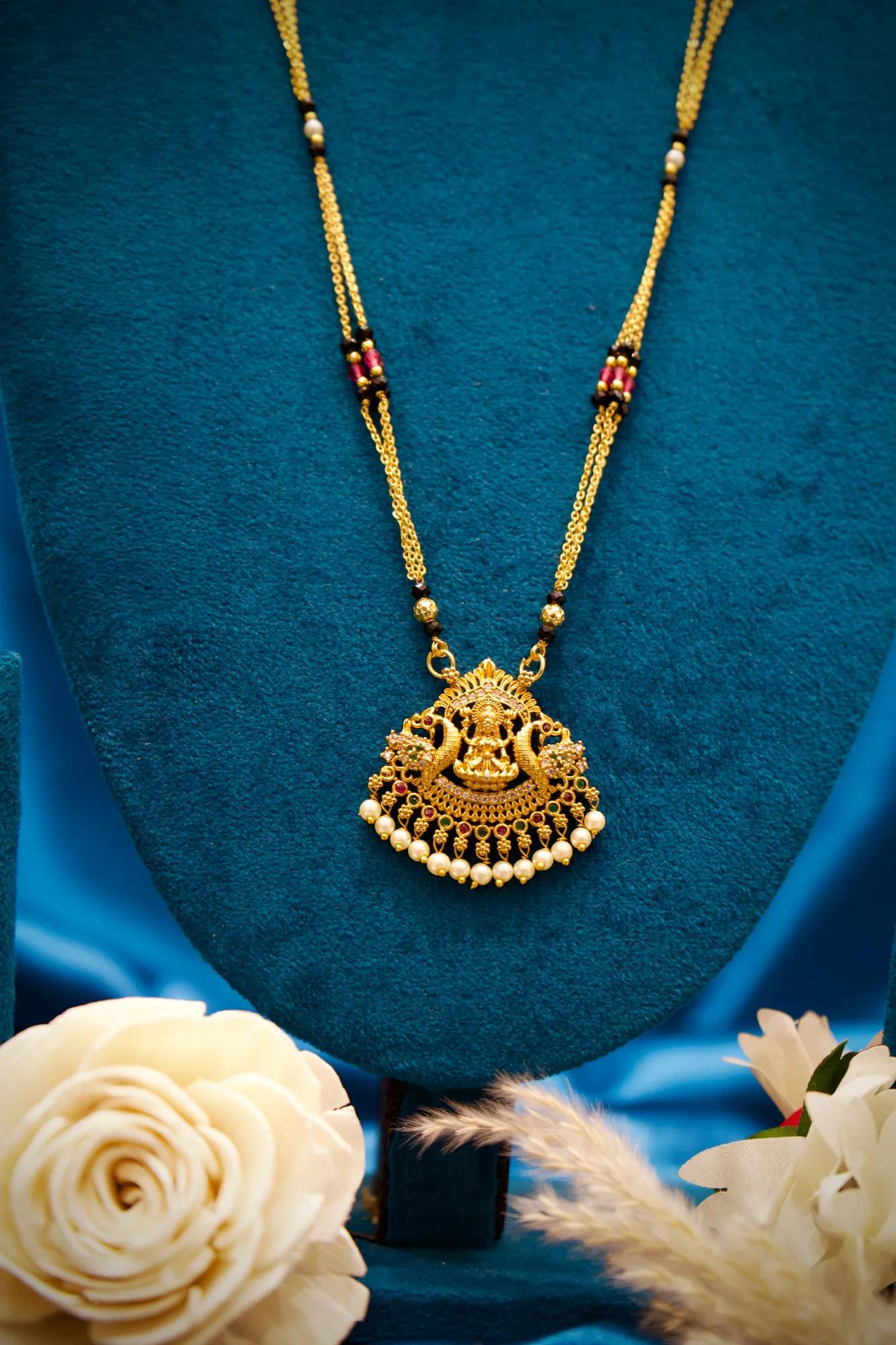Lakshmi Peacock Temple Pearl Designer Mangalsutra — Image 4