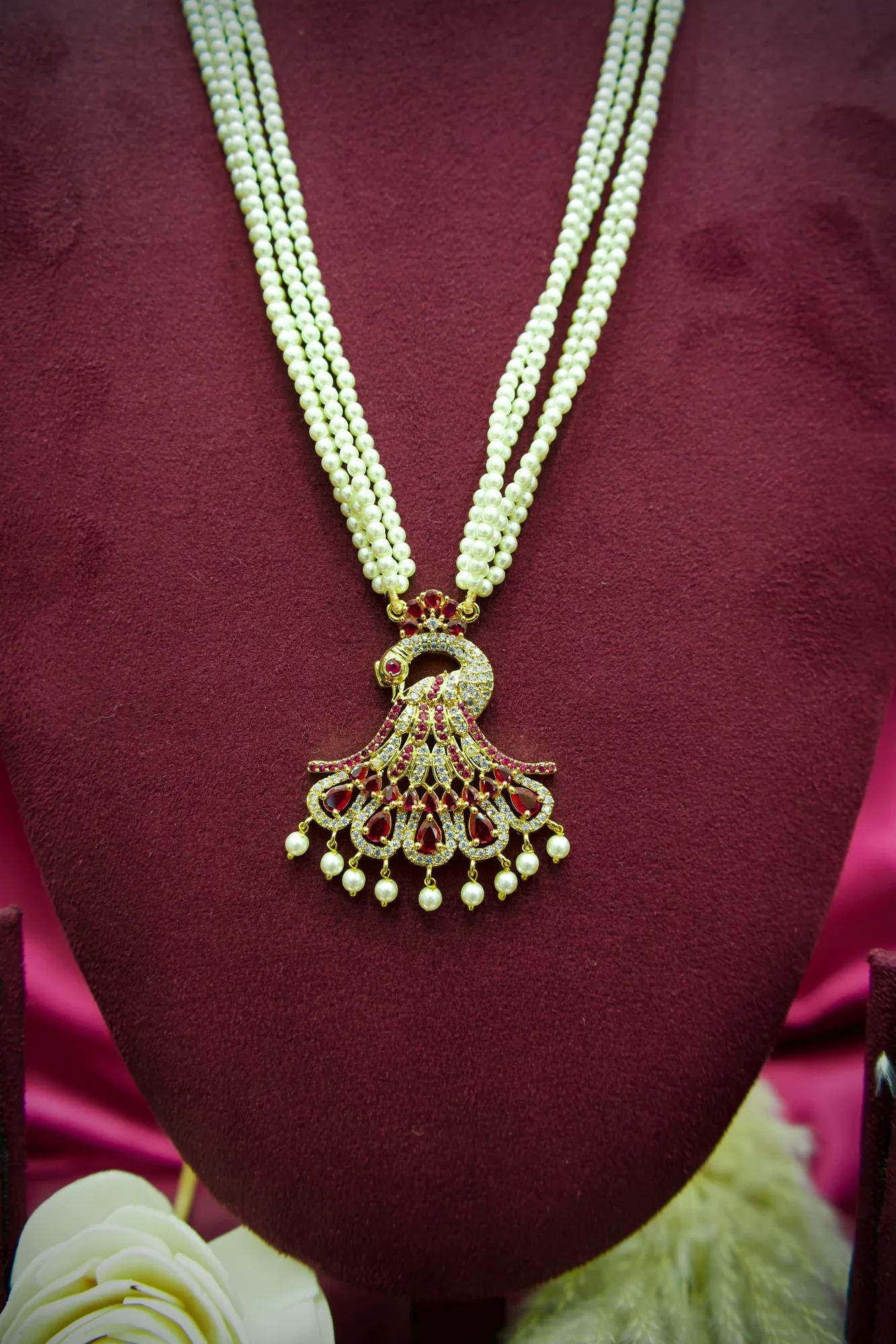 Royal Pearl Peacock Pendant Necklace Set
