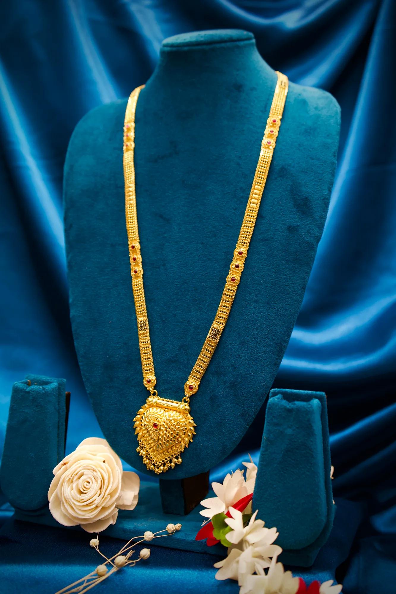 Antique Gold Finish Long Haram Mangalsutra with Heart-Shaped Pendant
