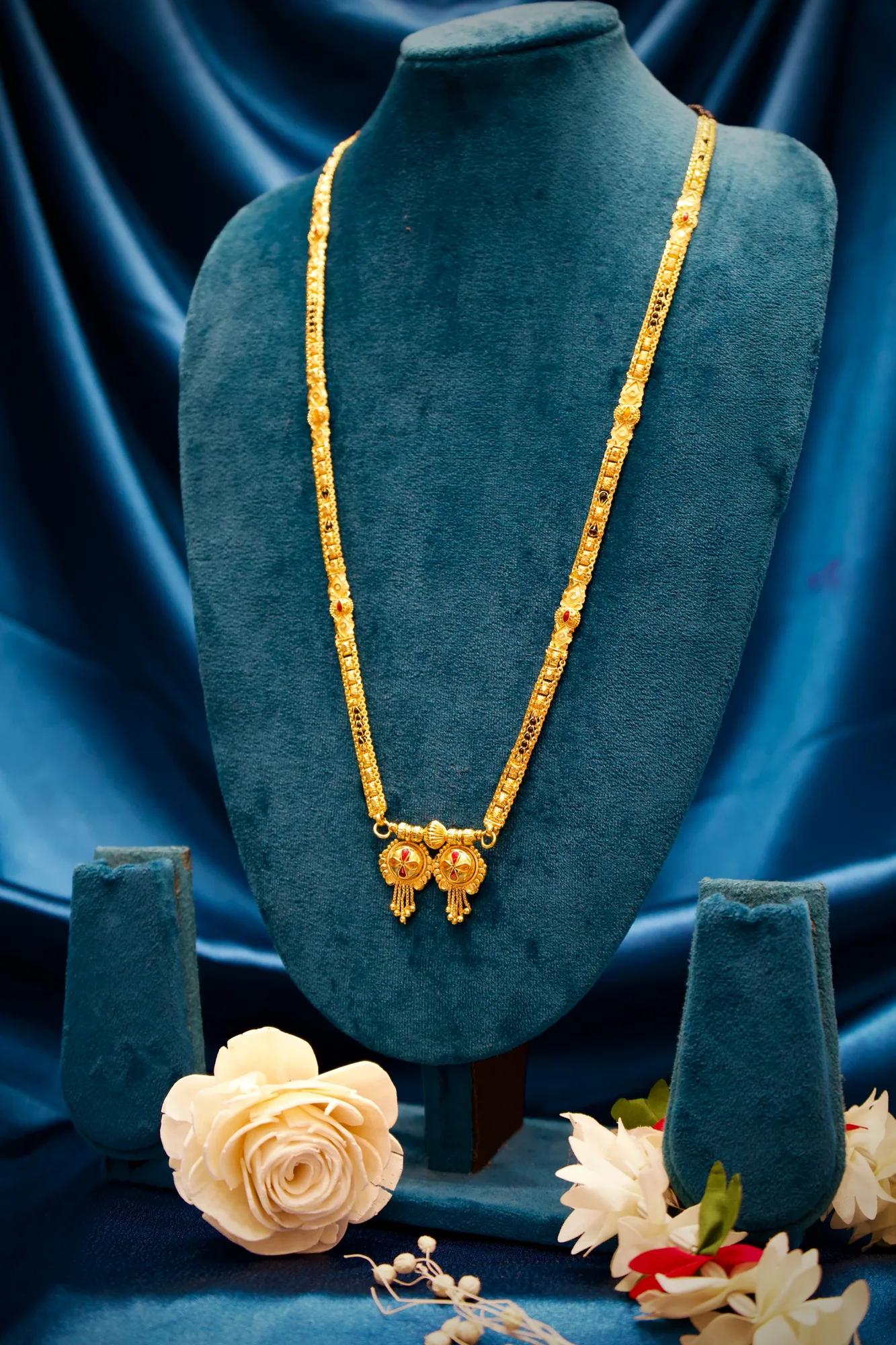 Traditional Twin Floral Pendant Gold-Tone Mangalsutra Necklace