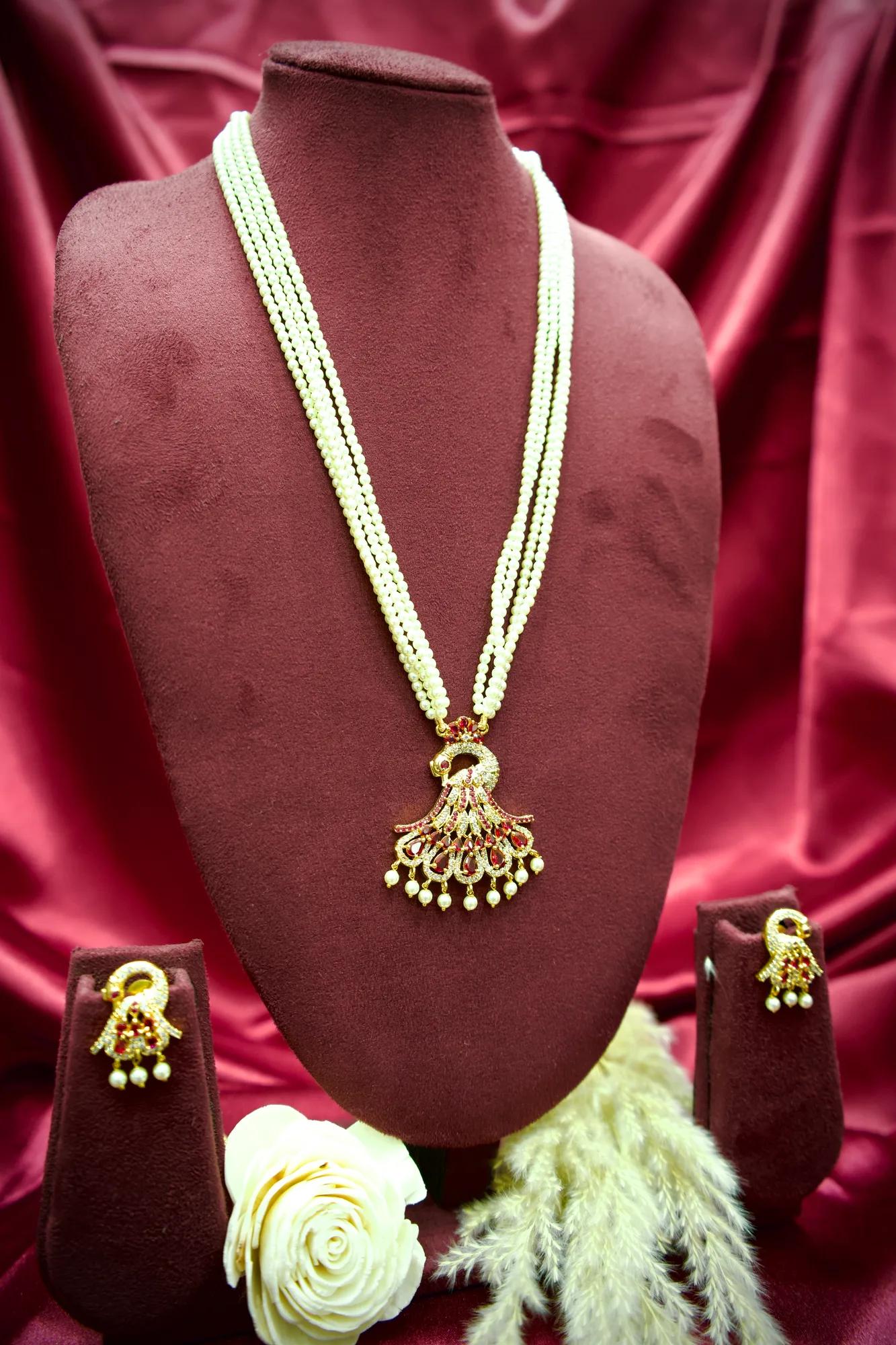 Royal Pearl Peacock Pendant Necklace Set