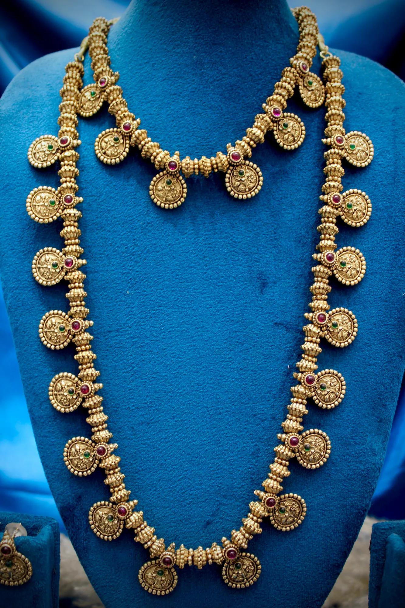 Traditional Antique Coin Bridal Haar Set — Image 4