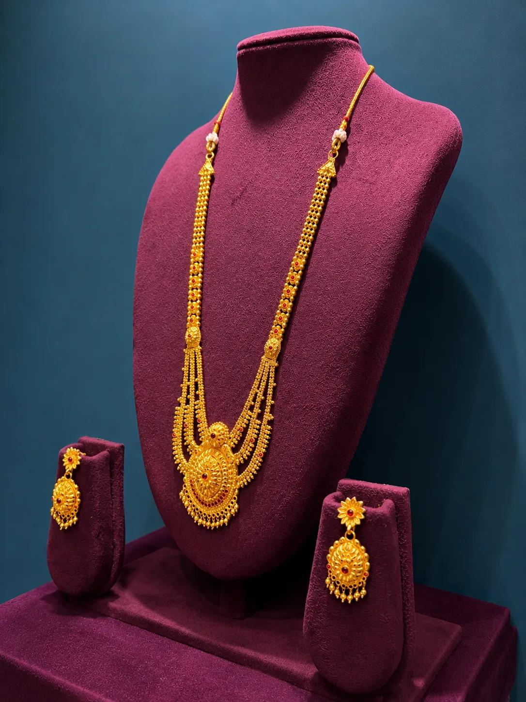 Royal Layered Gold Haram Ranihaar — Image 3