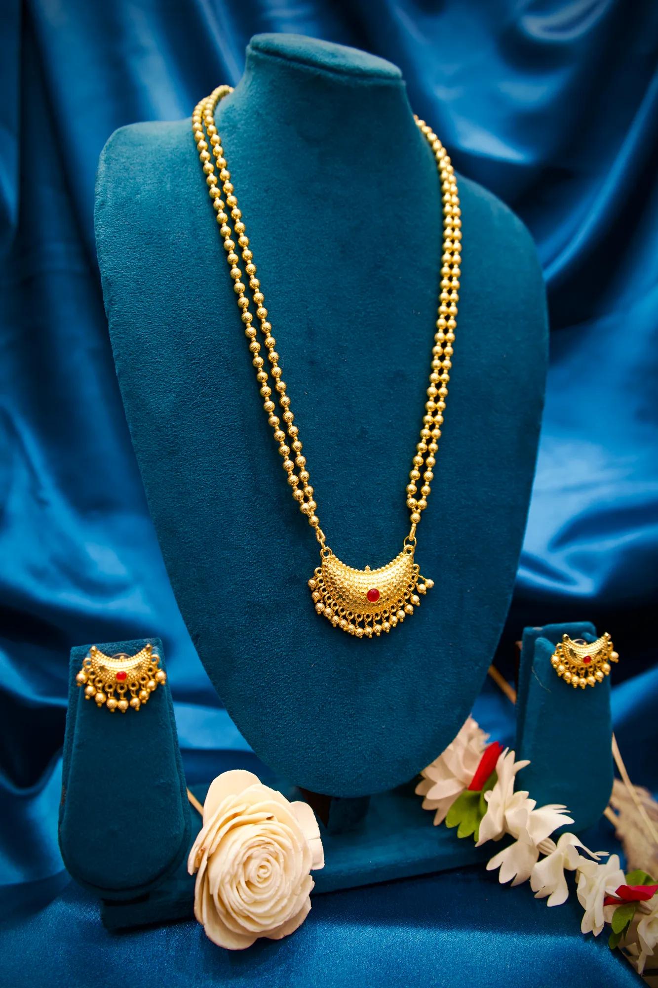 Traditional Gold Bead Necklace Set with Crescent Pendant
