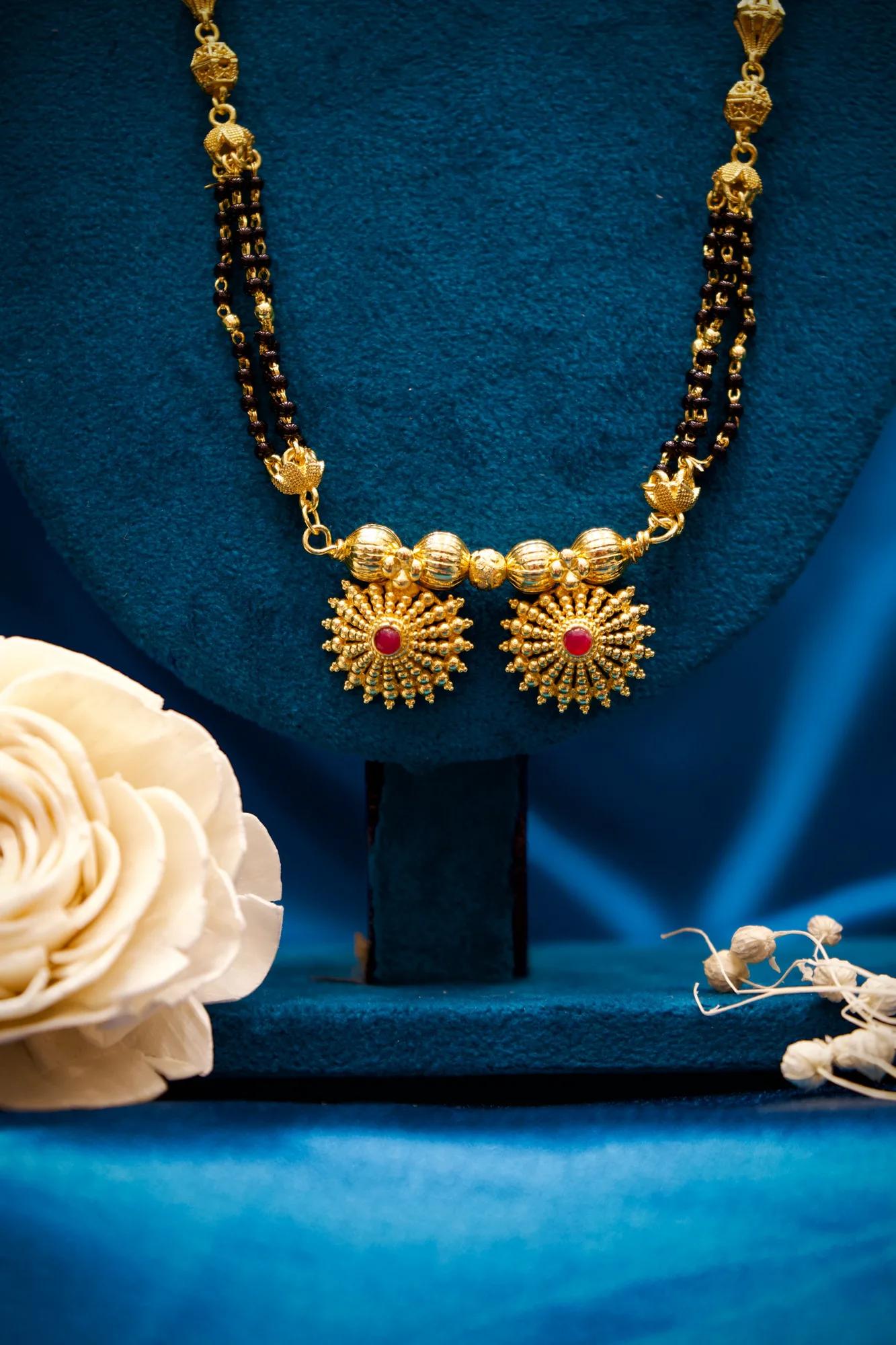 Traditional Floral Twin Pendant Long Mangalsutra — Image 4