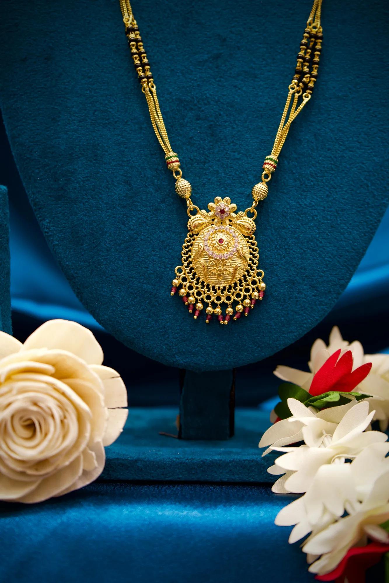 Elegant Floral Pendant Black Bead Mangalsutra