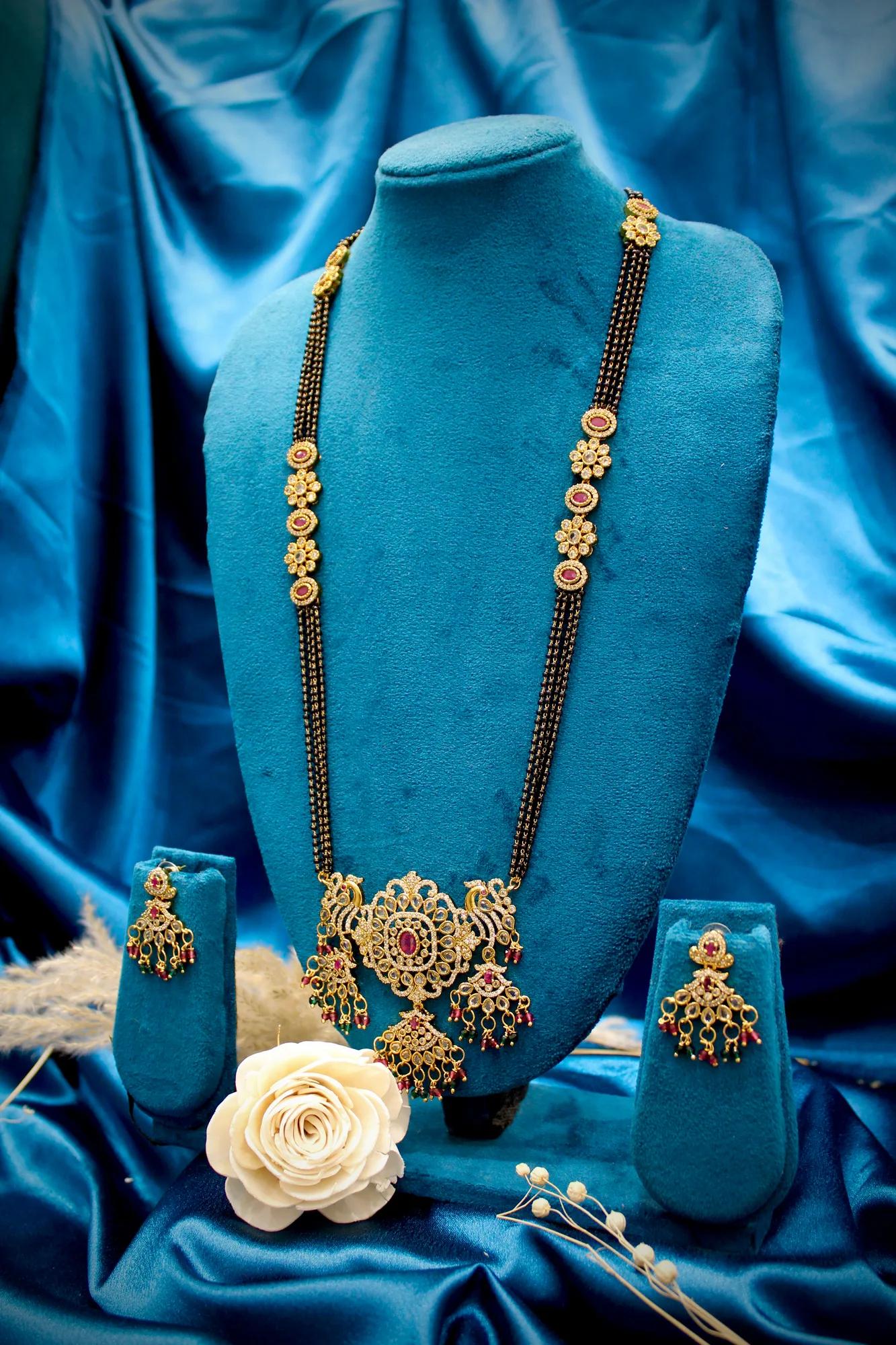 Victorian Floral Mangalsutra Necklace Set — Image 3