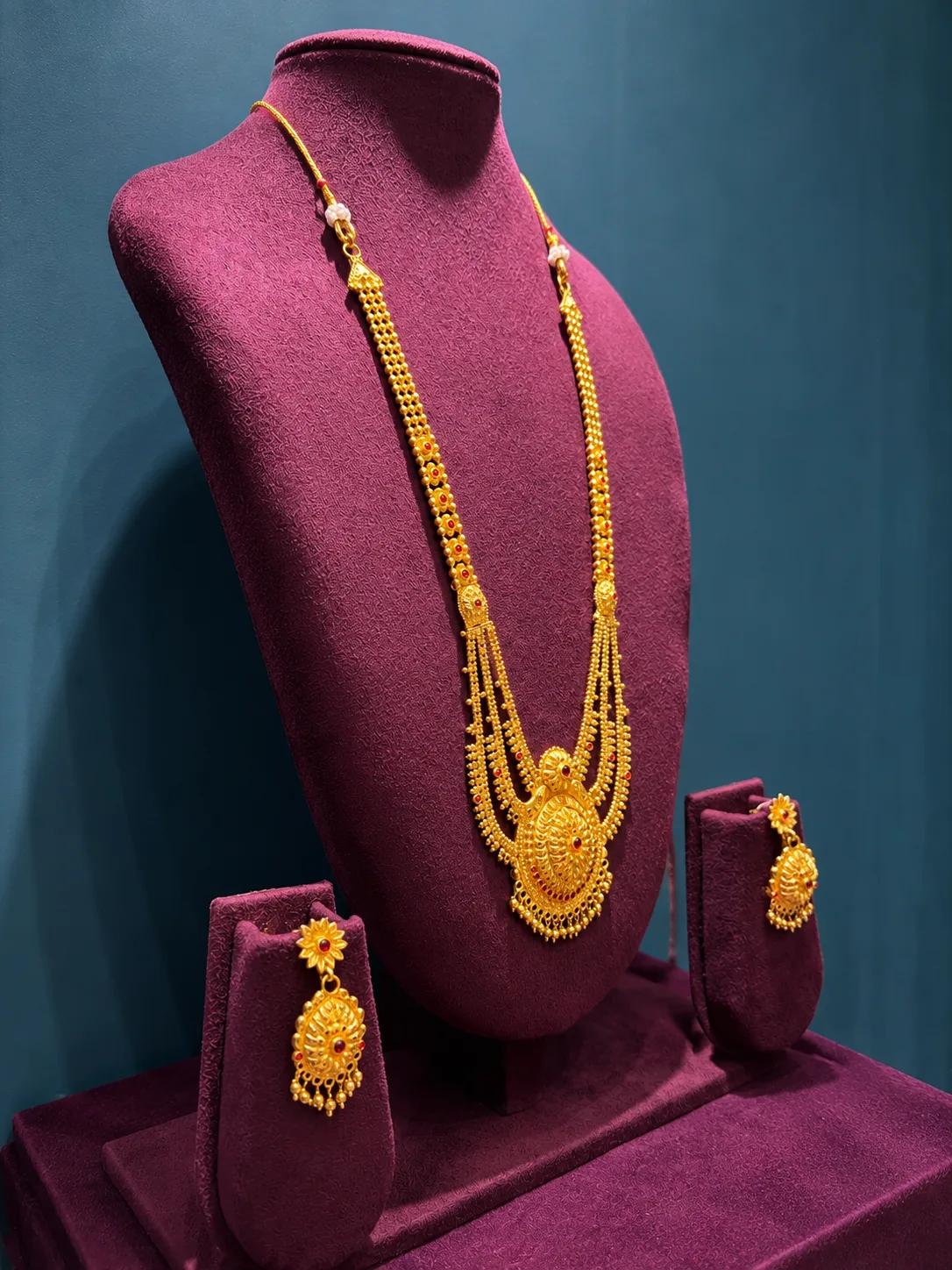 Royal Layered Gold Haram Ranihaar — Image 2
