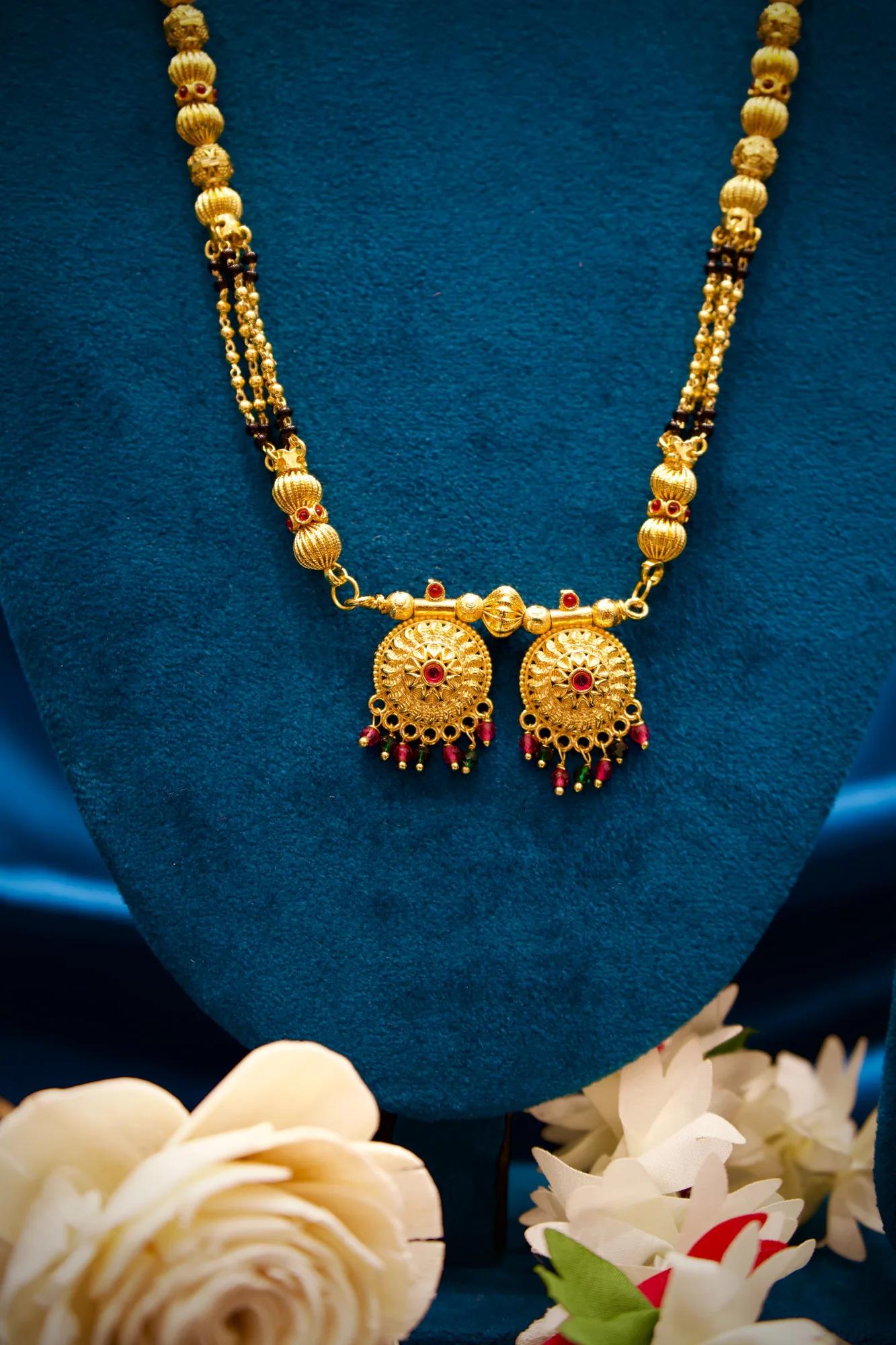 Traditional Dual Disc Pendant Mangalsutra