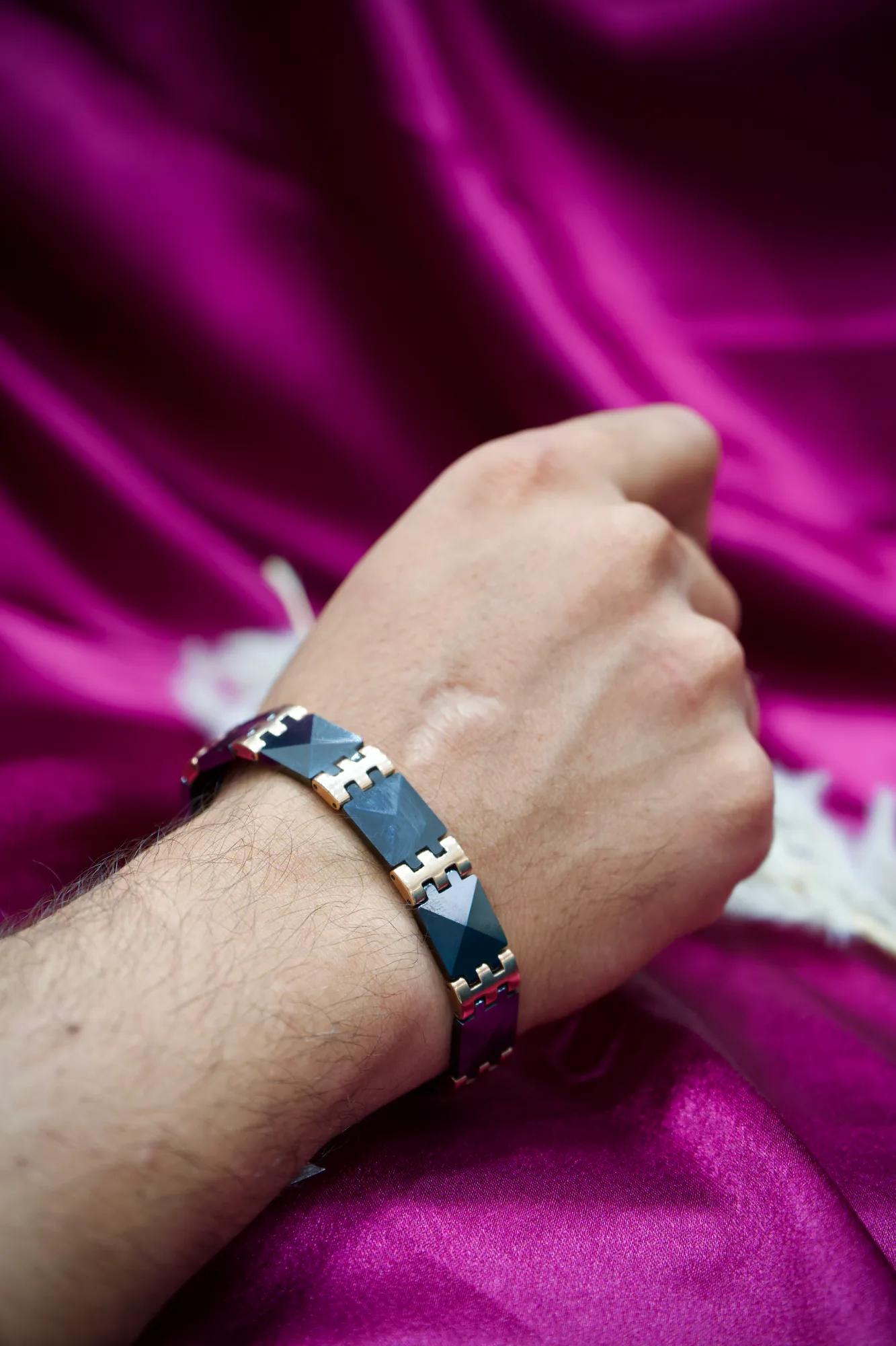 Premium Black Ceramic Geometric Link Bracelet — Image 2