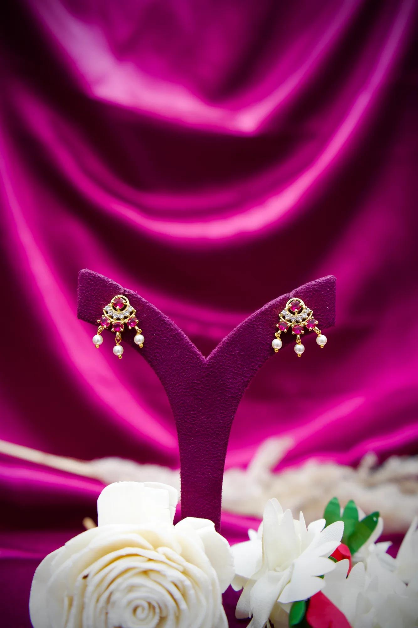 Royal Pearl Spiral Pendant Necklace Set