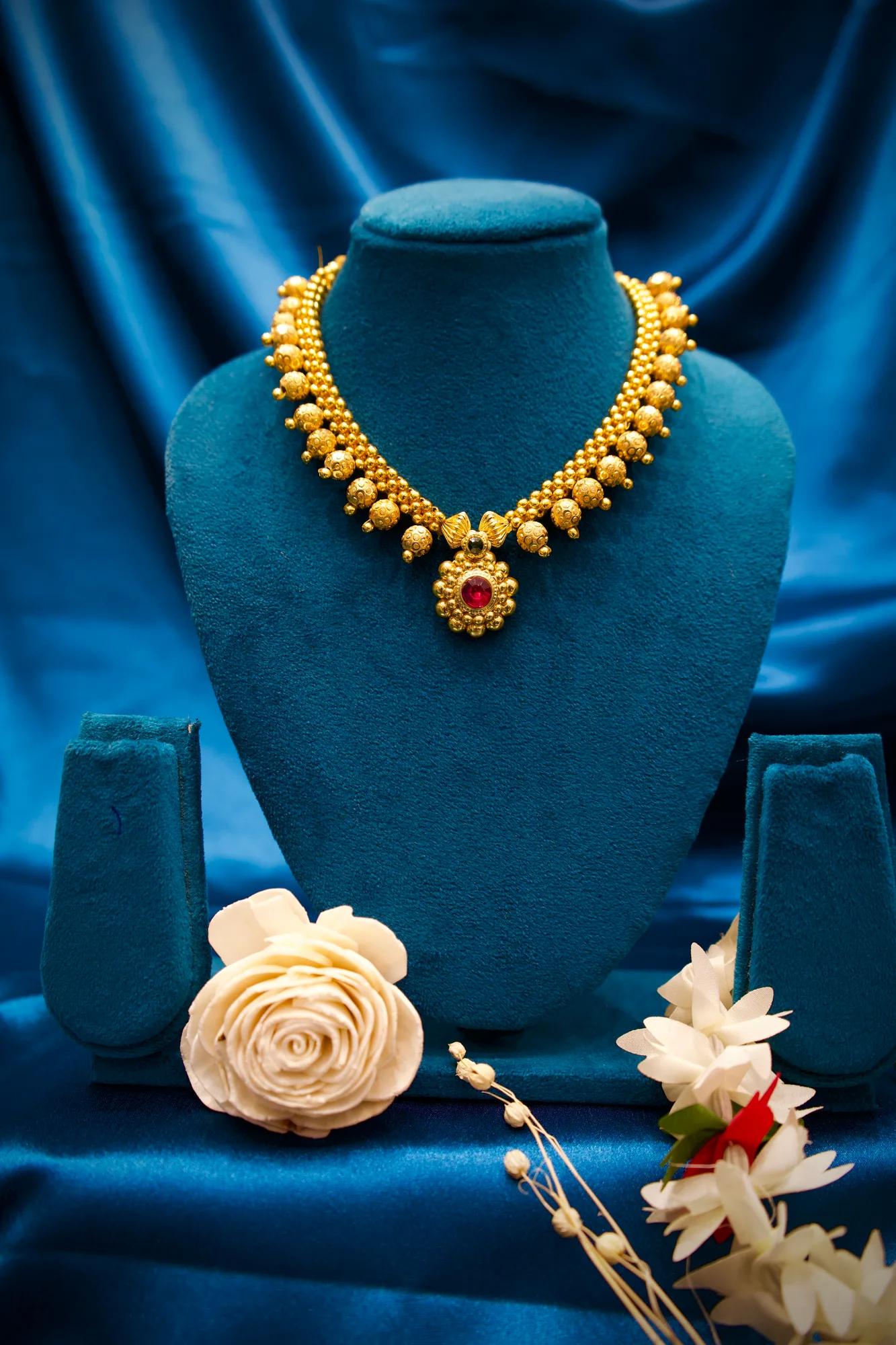 Traditional Gold-Tone Beaded Choker Necklace with Floral Ruby Pendant