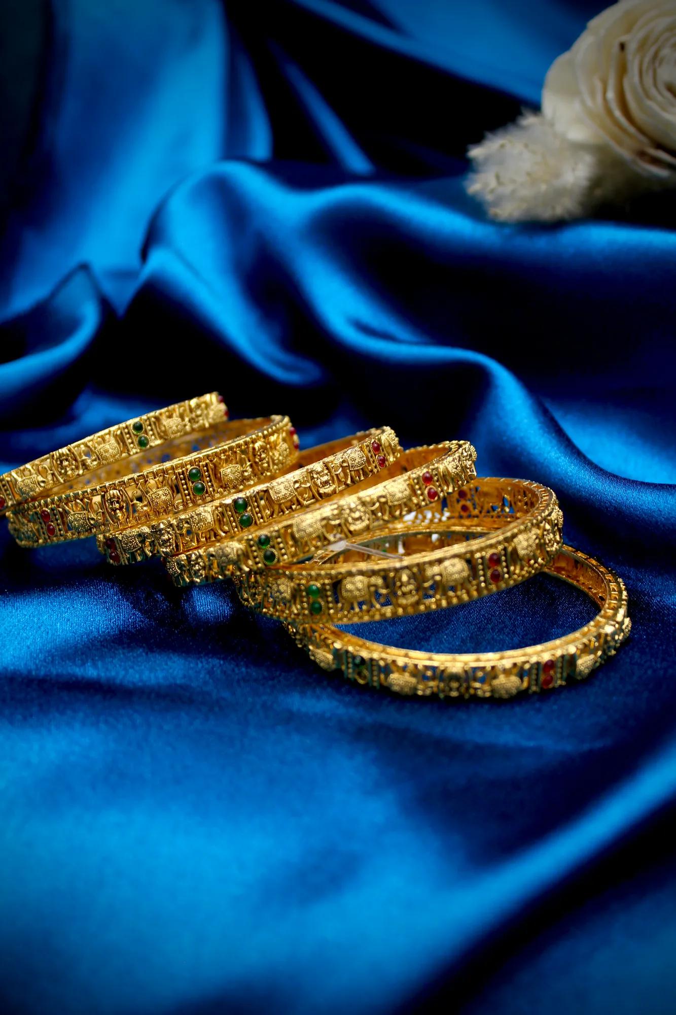 Divine Temple Motif Antique Bangles Set — Image 3