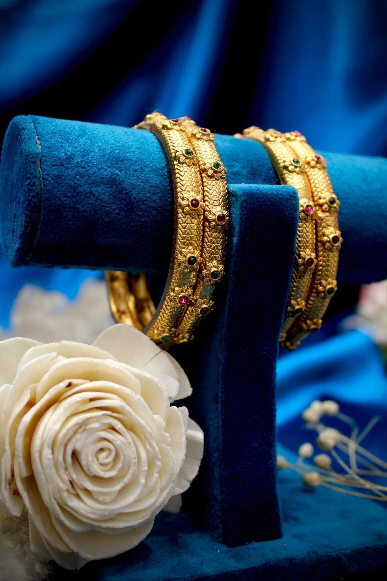 Antique Floral Stone Textured Bangles Set — Image 2