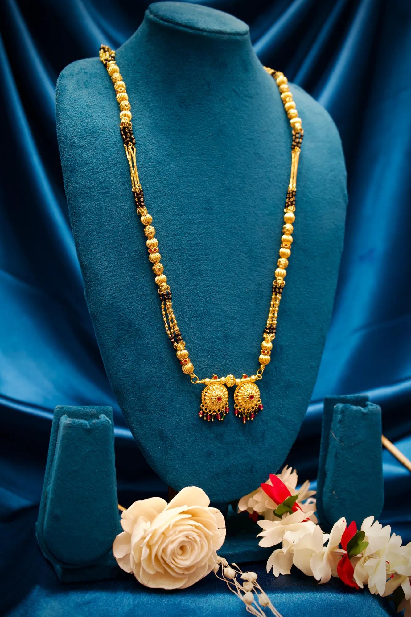 Traditional Dual Disc Pendant Mangalsutra