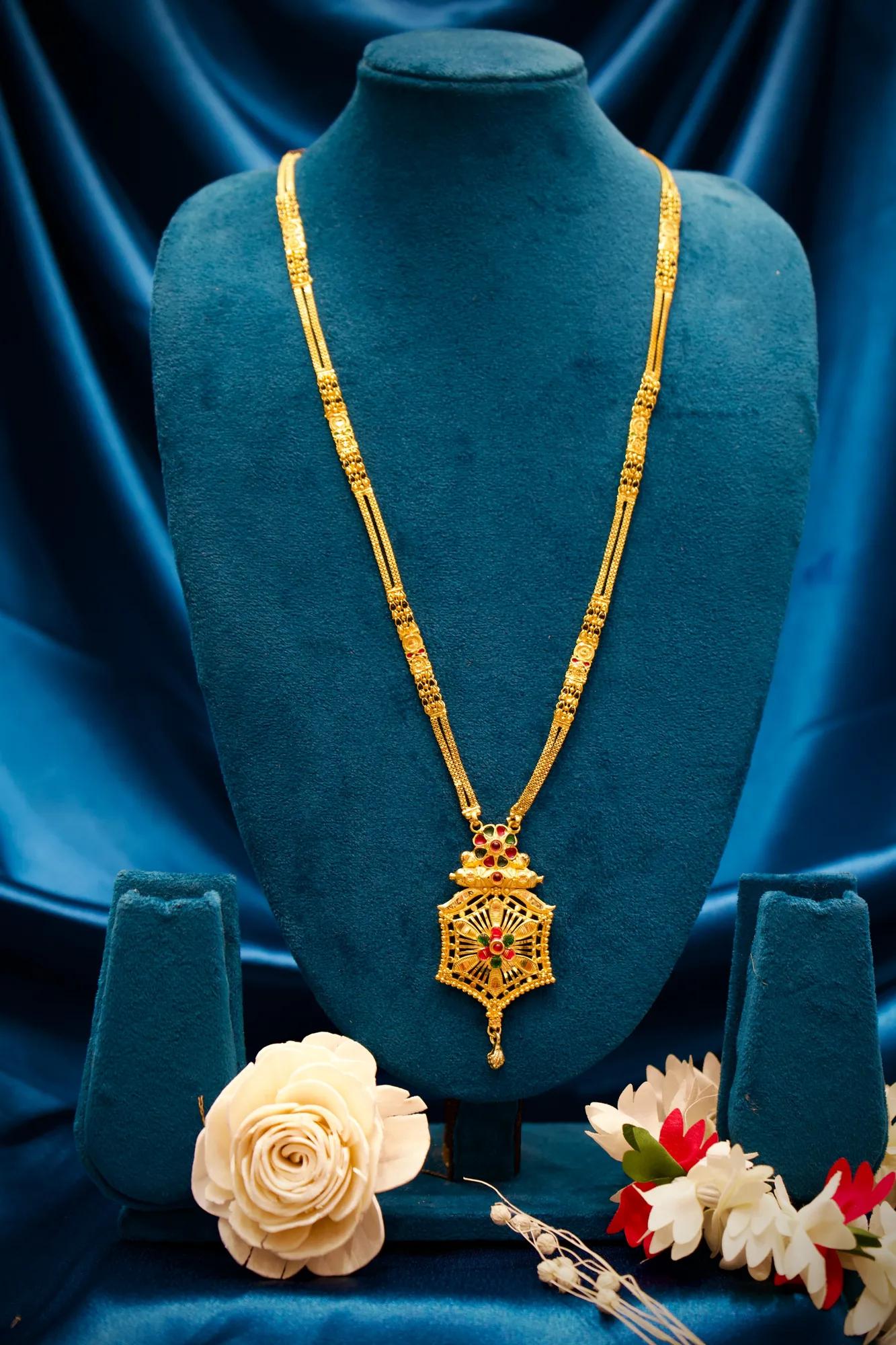 Floral Hexagon Pendant Gold-Tone Mangalsutra Necklace
