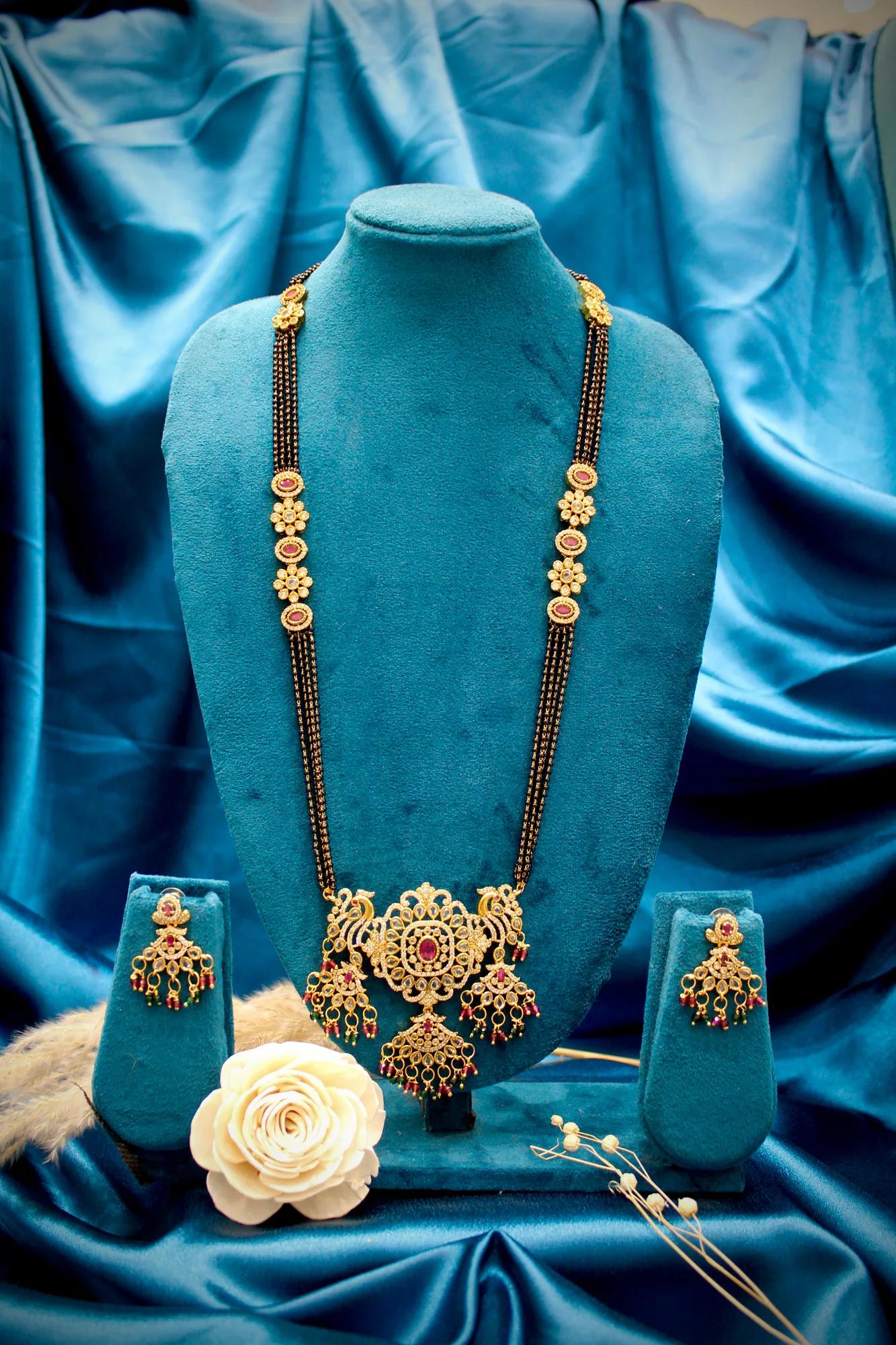 Victorian Floral Mangalsutra Necklace Set