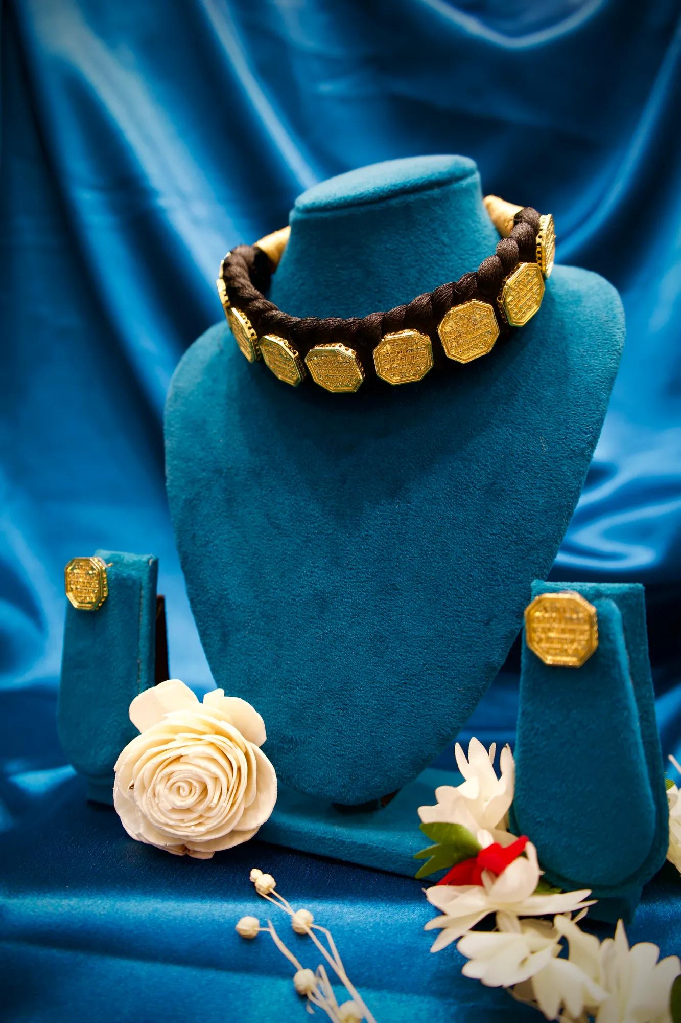 Black Threaded Rajmudra Choker