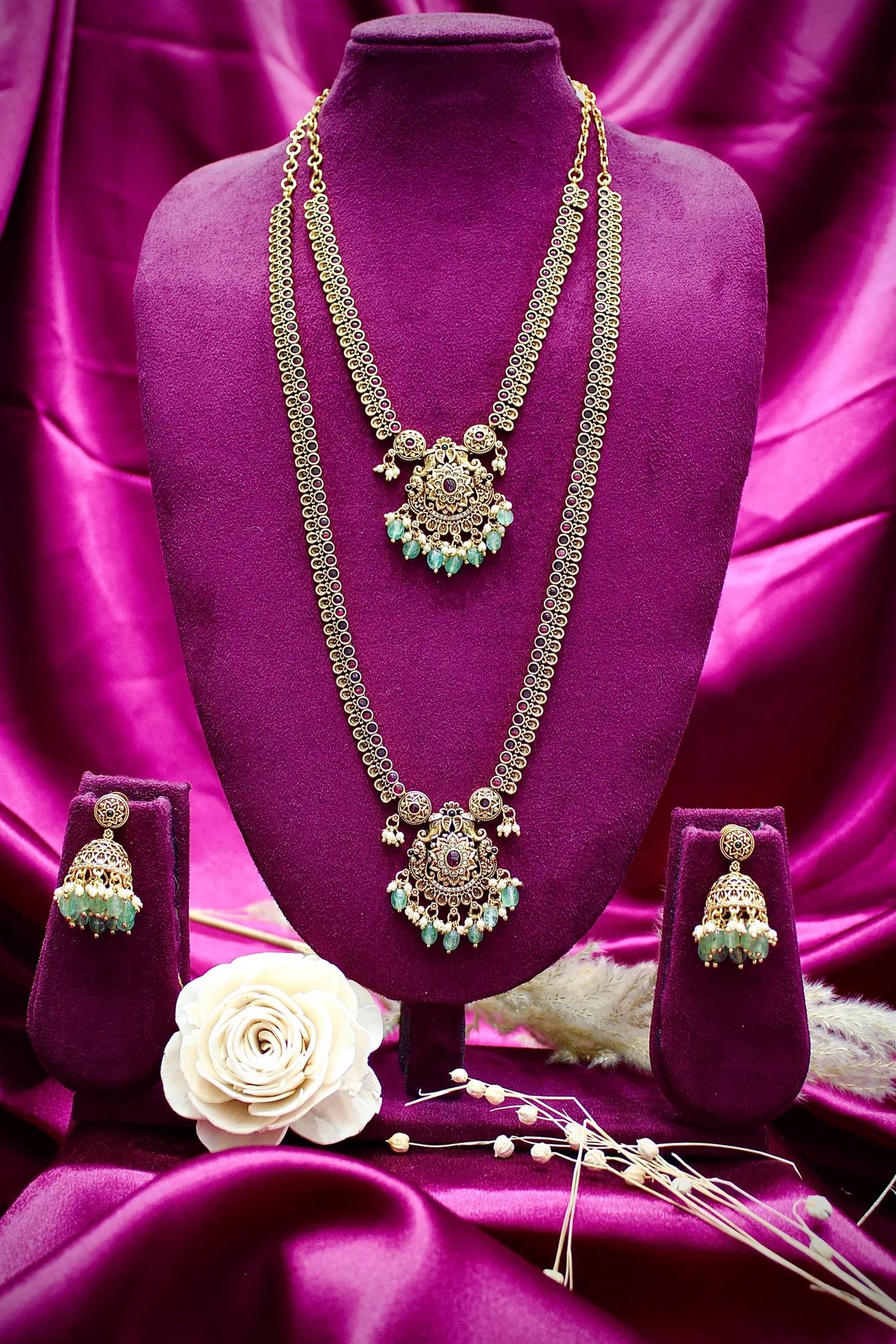 Dual Layer Antique Emerald Pendant Haram Set