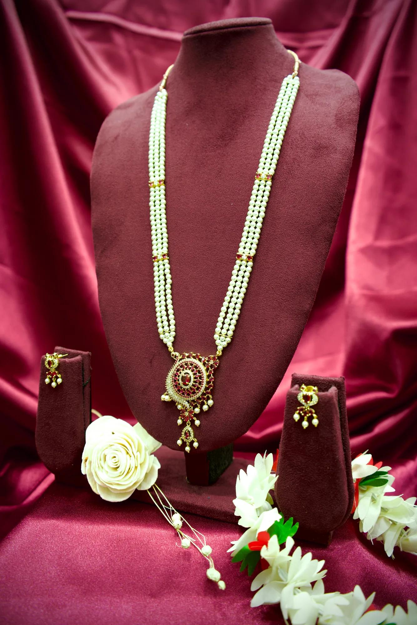 Royal Pearl Beaded Pendant Necklace Set