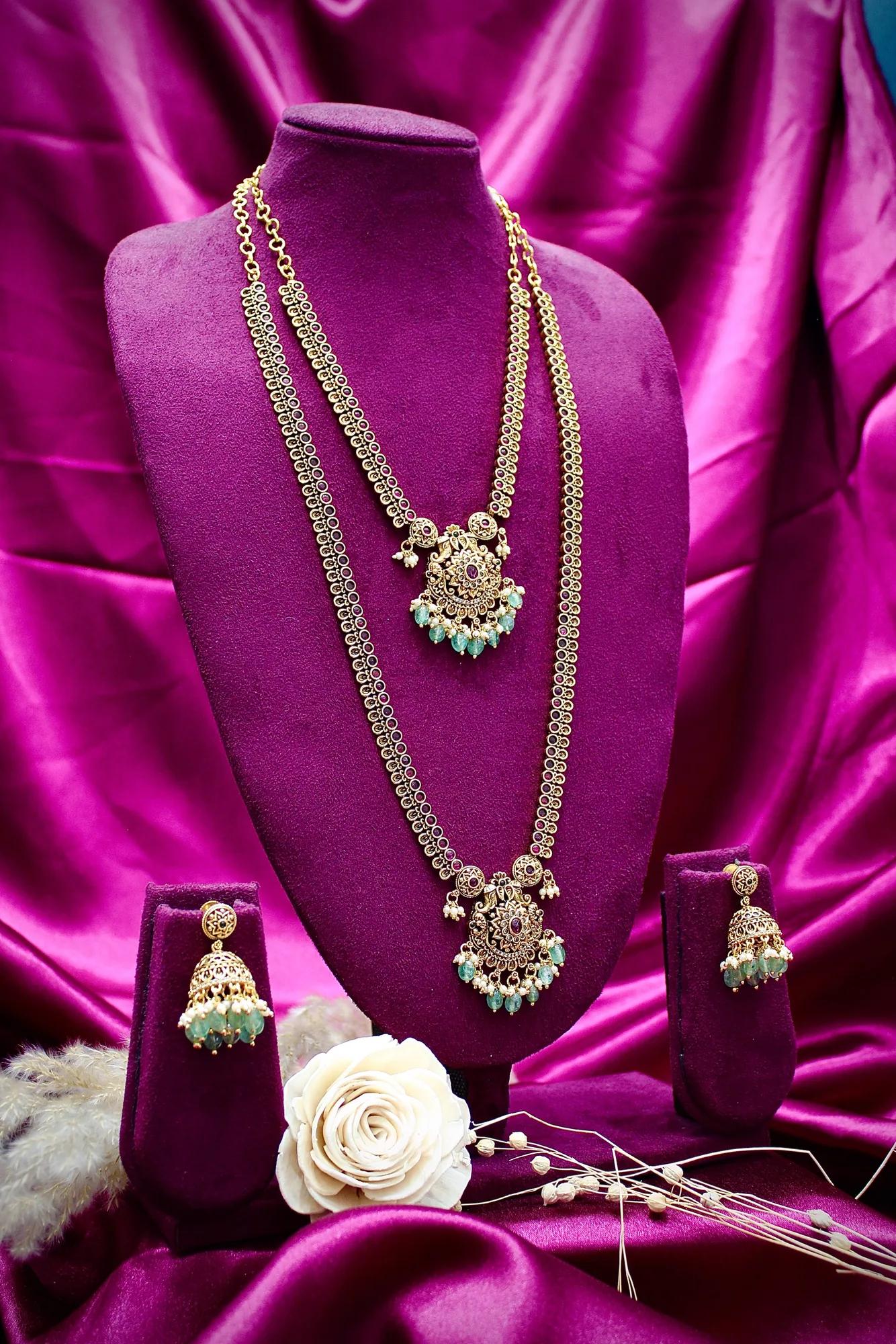 Dual Layer Antique Emerald Pendant Haram Set — Image 3