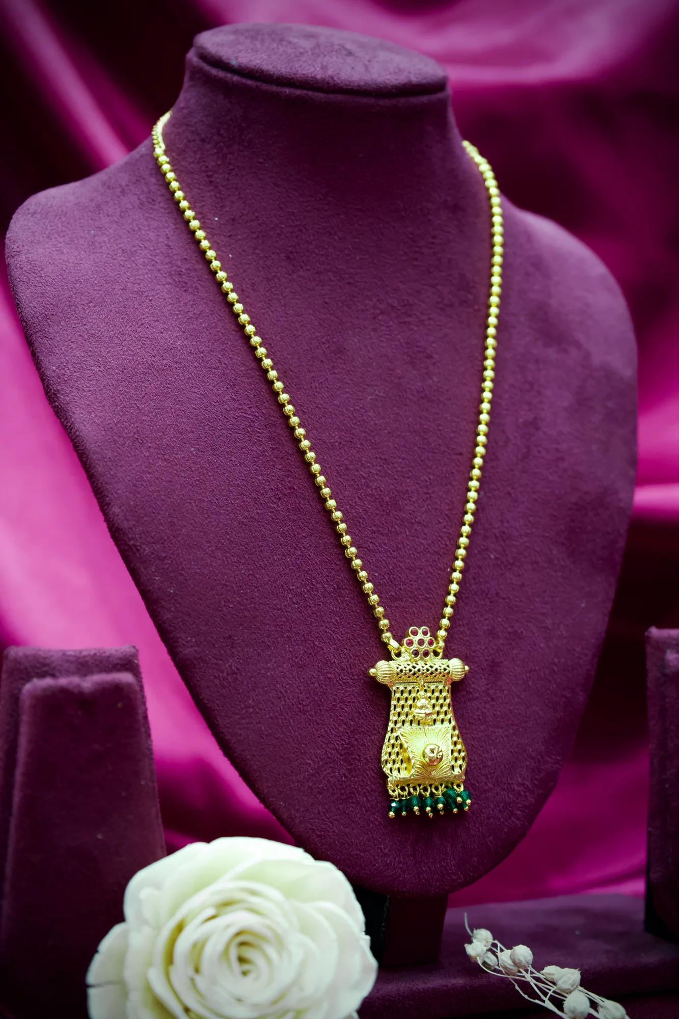 Traditional Temple Design Green Bead Pendant Necklace