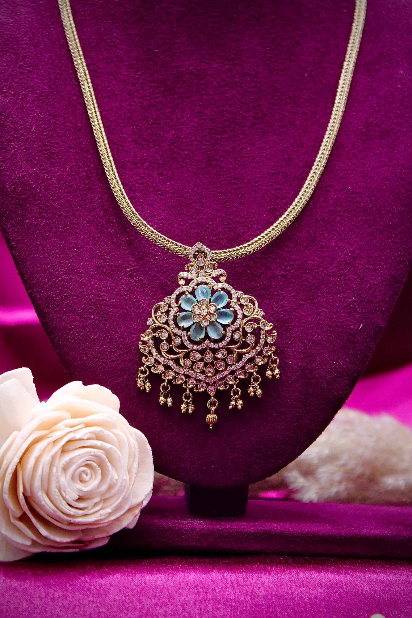 Floral Mint Stone Pendant Necklace Set