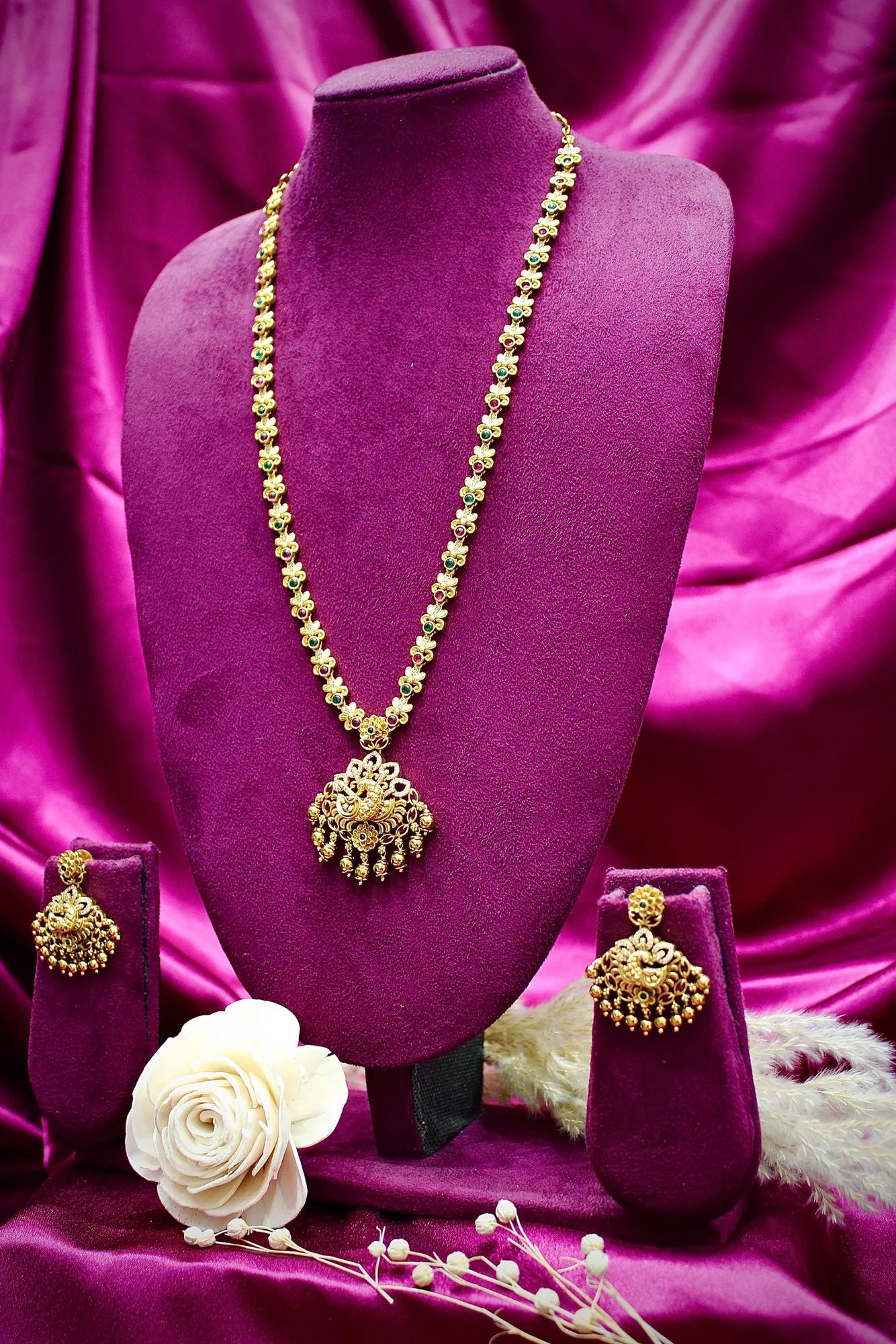 Antique Peacock Pendant Necklace Set