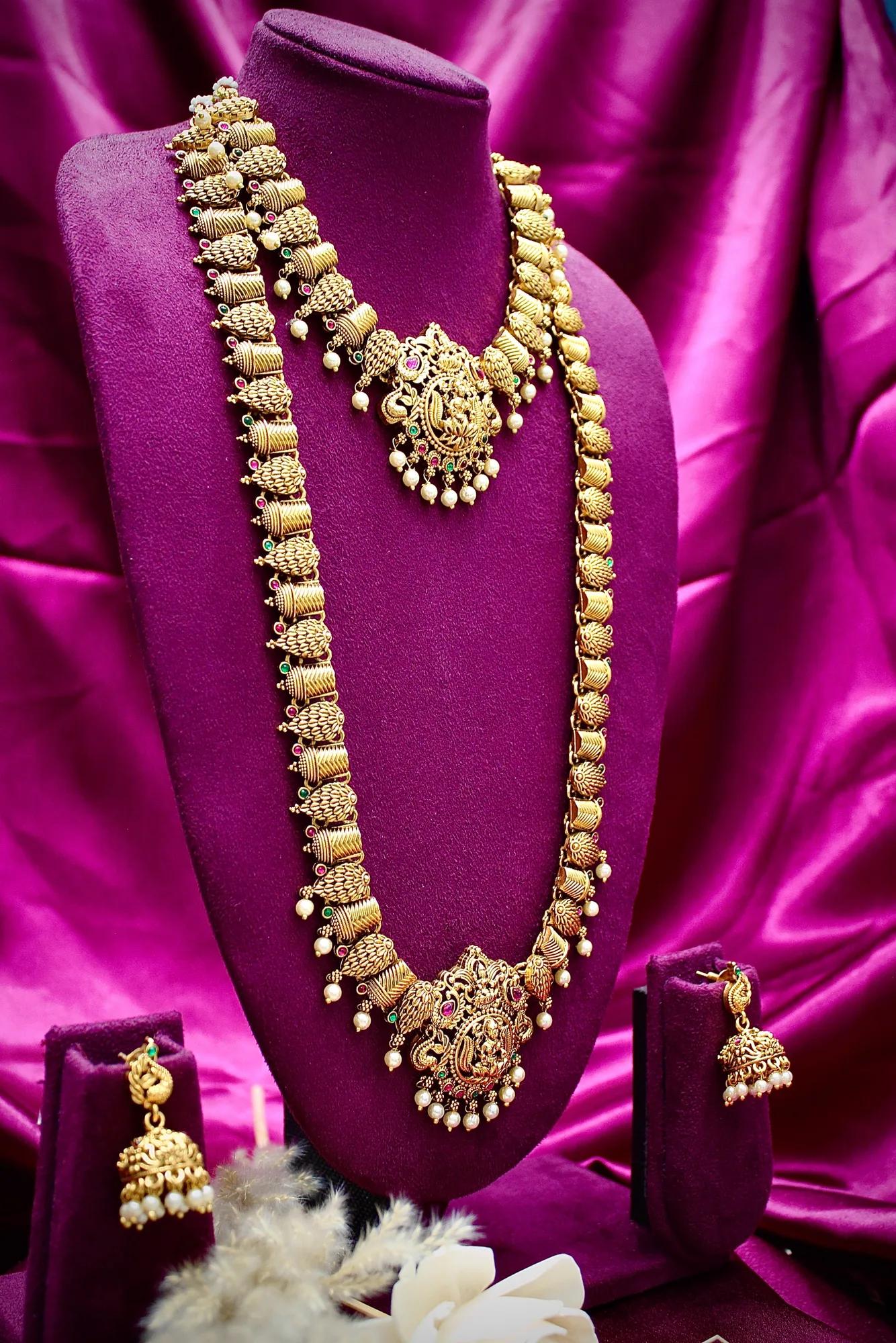 Premium Matte Finish Temple Necklace Set