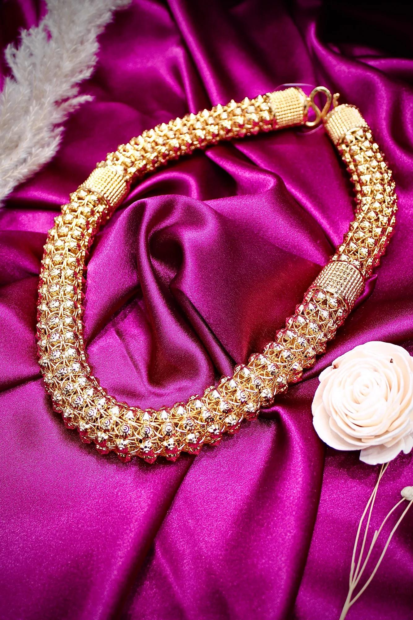 Regal Textured Mesh Men's Gold Chain