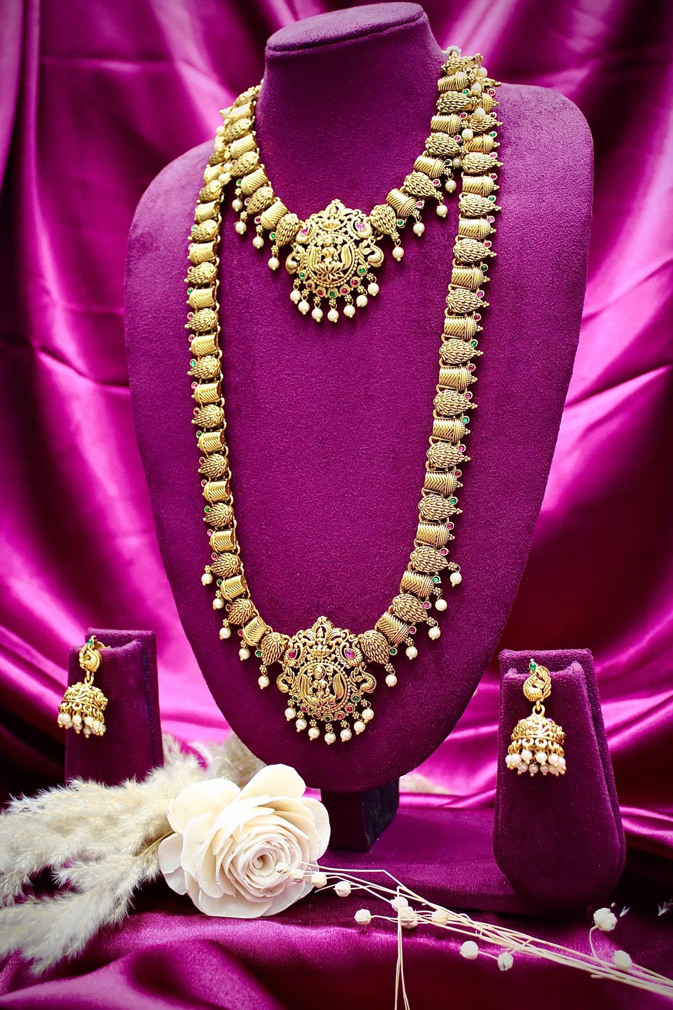 Premium Matte Finish Temple Necklace Set