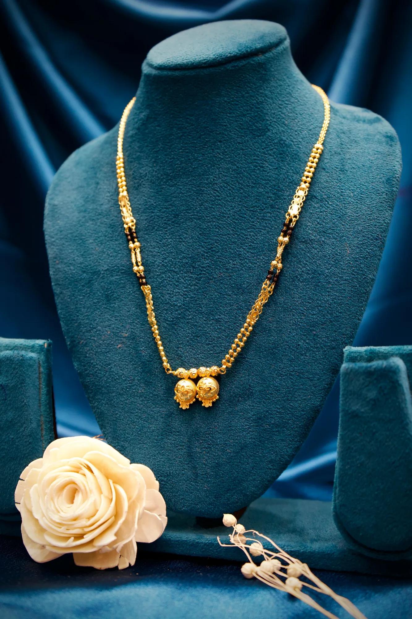 Traditional Twin Floral Charm Mangalsutra