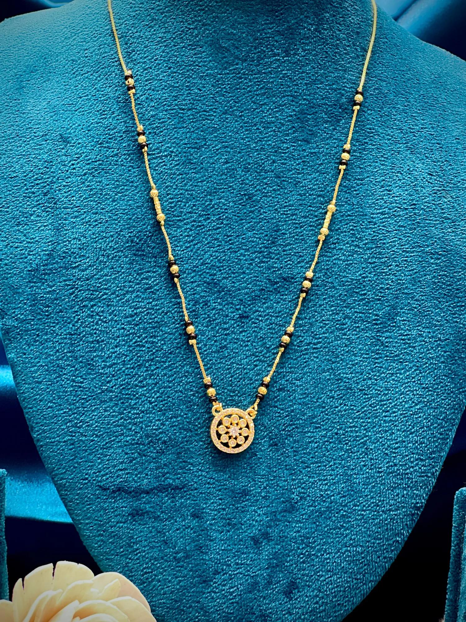 Short round white stone pendent mangalsutra