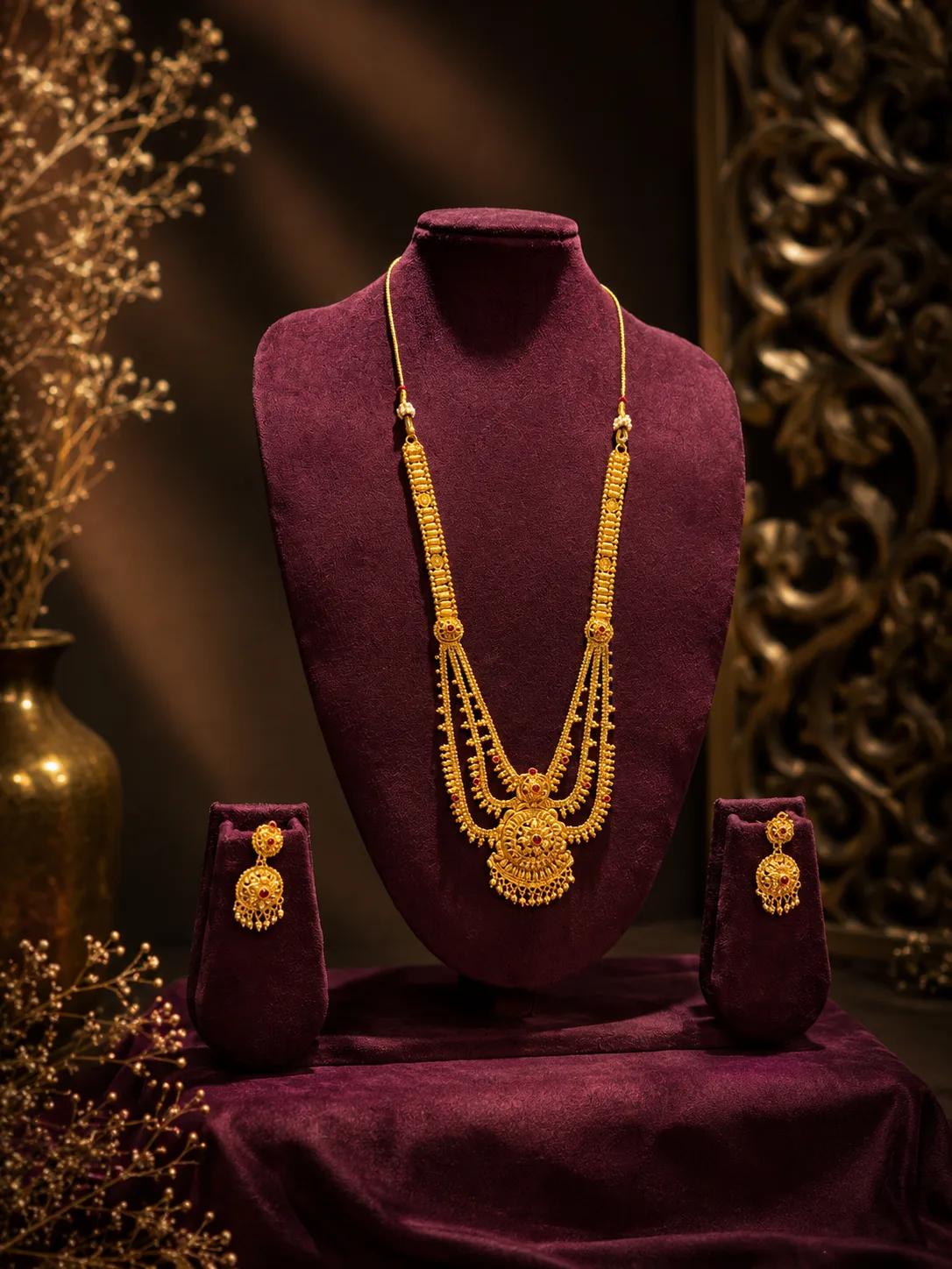 Royal Heritage Gold Long Ranihaar Set