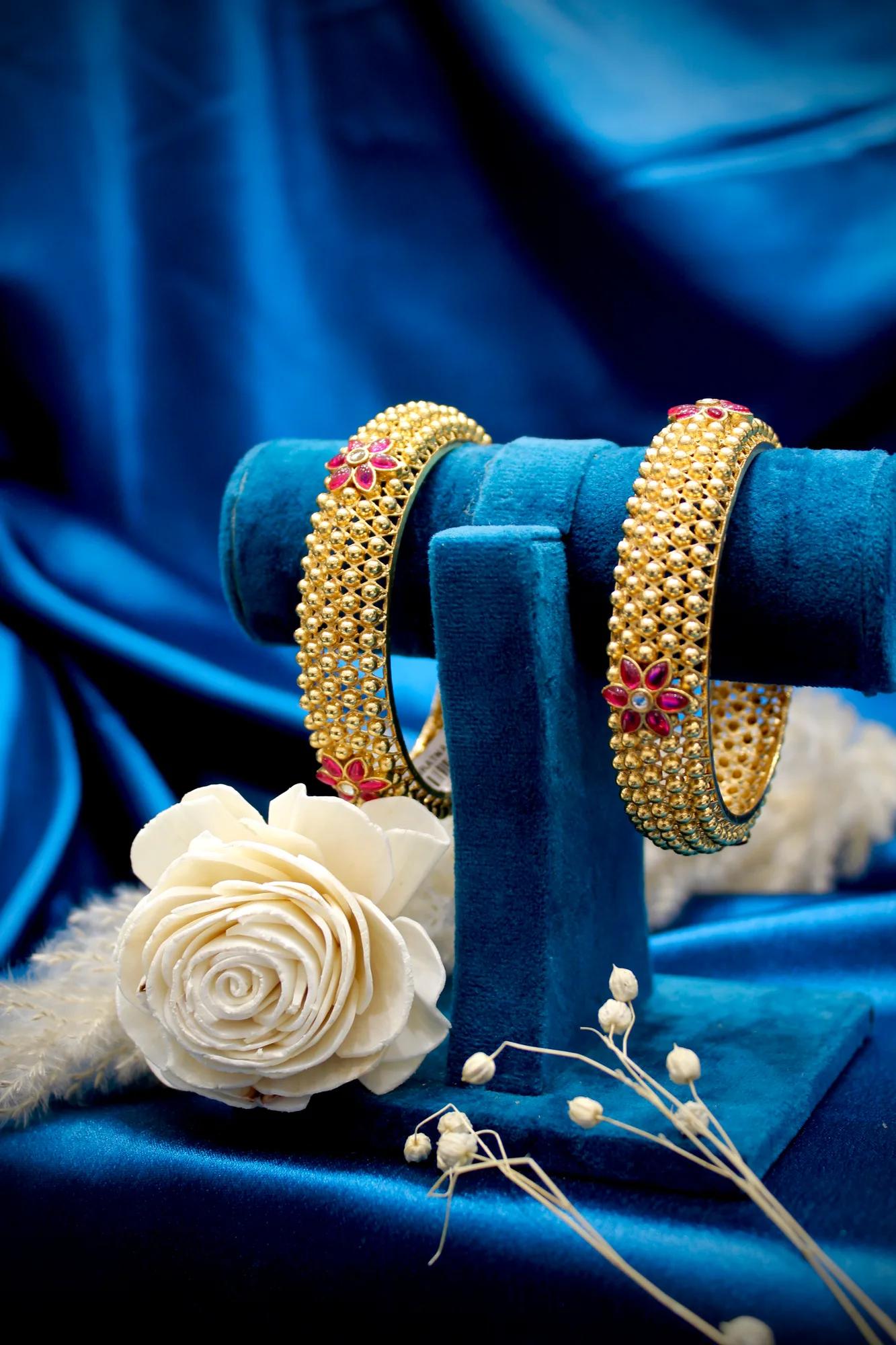 Antique Floral Mesh Ruby Stone Bangles Set