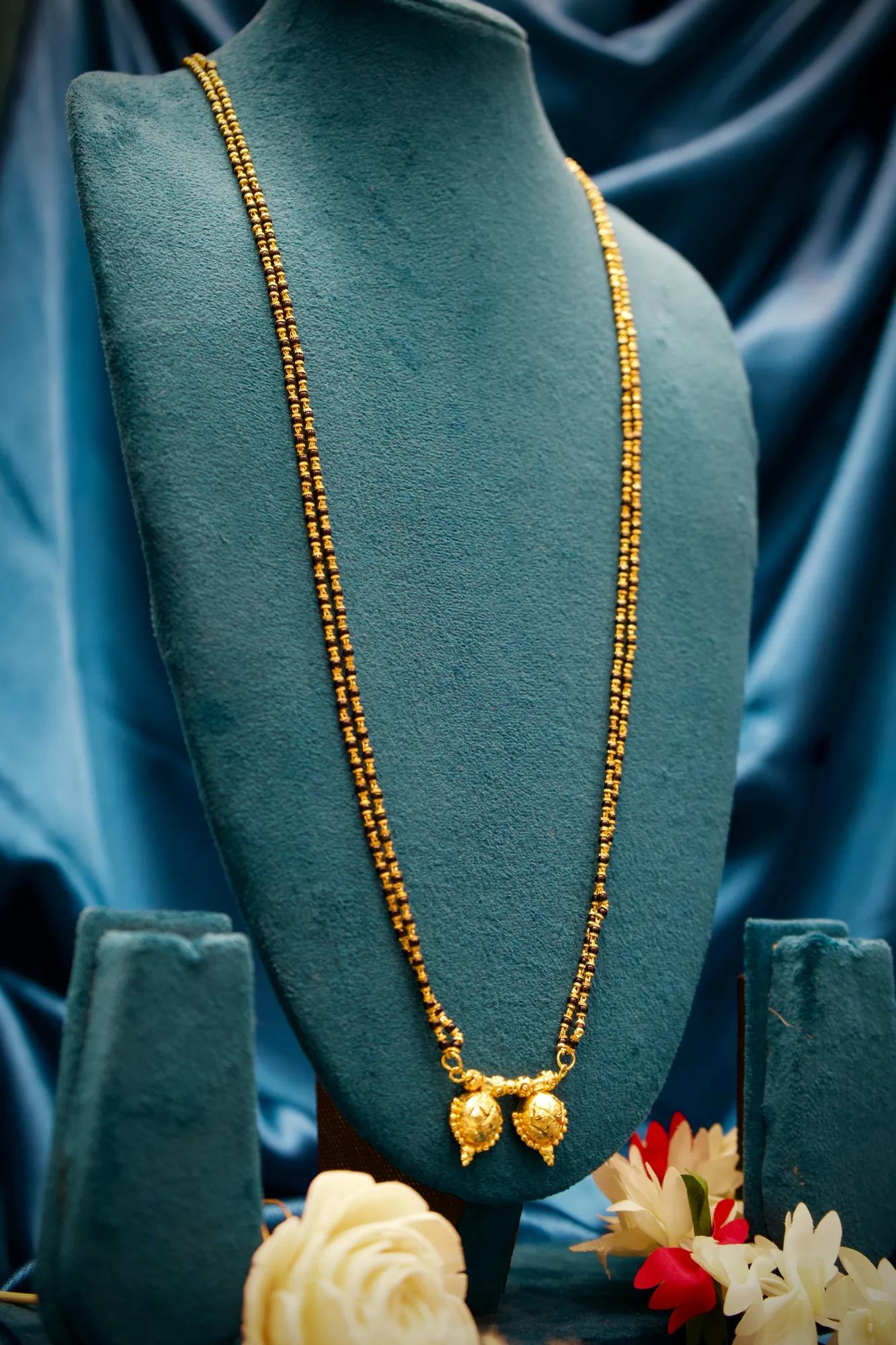 Traditional Double Coin Black Bead Mangalsutra