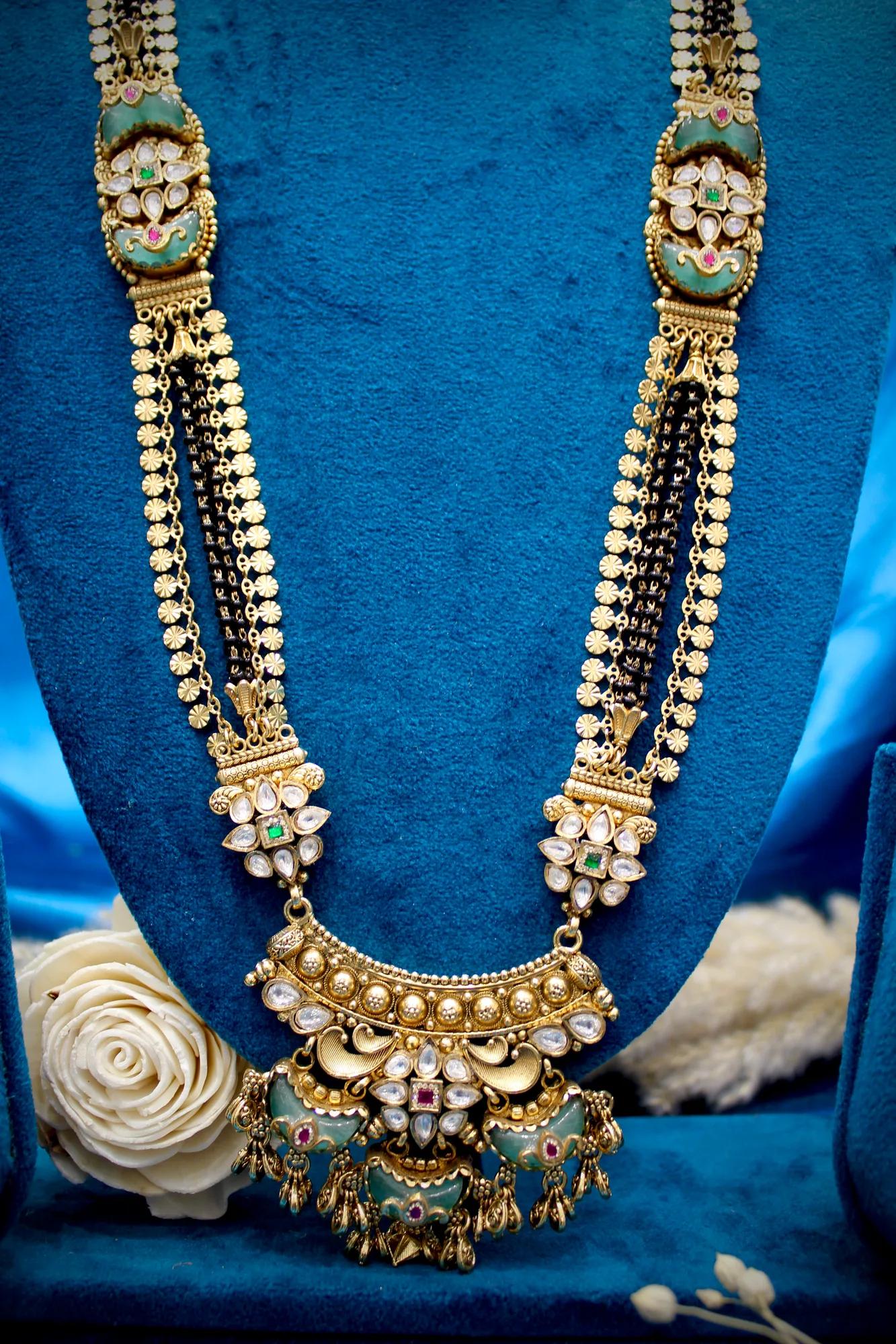 Antique Mint Green Kundan Mangalsutra Set with Earrings