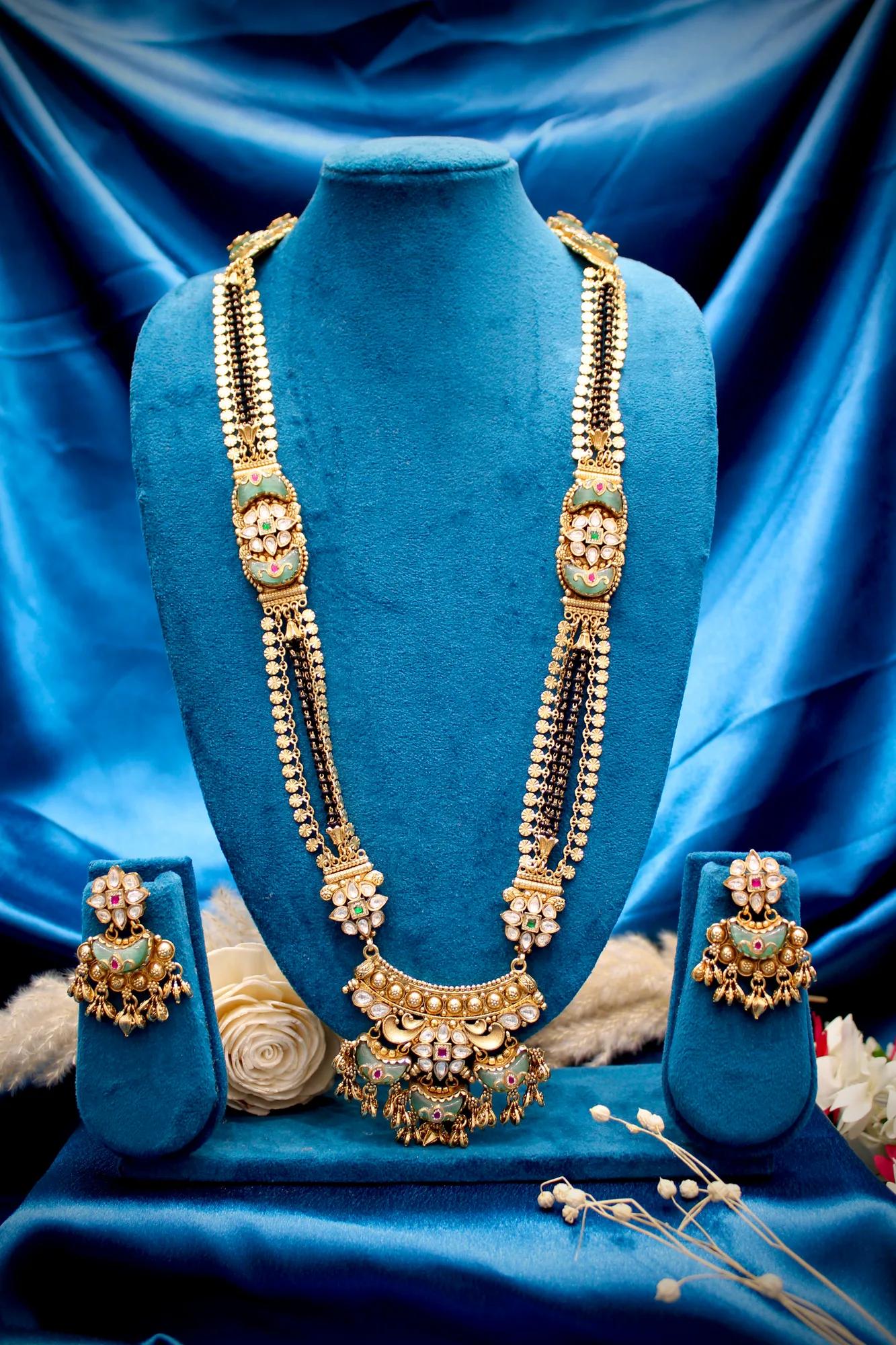Antique Mint Green Kundan Mangalsutra Set with Earrings