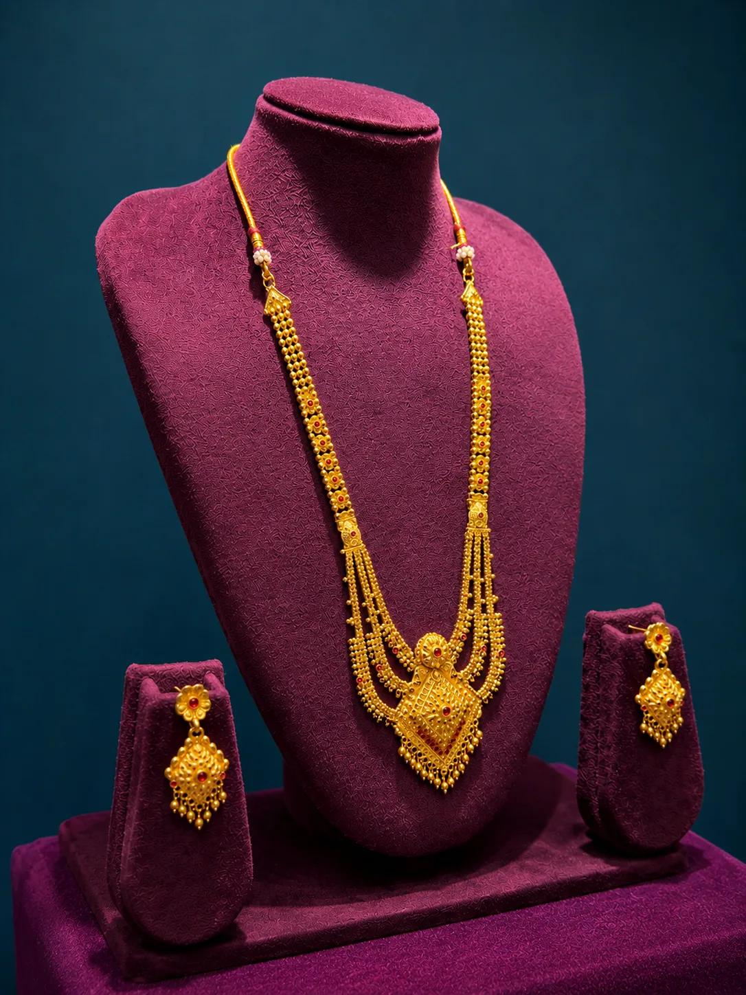 Royal Multi-Layer Gold Long Ranihaar