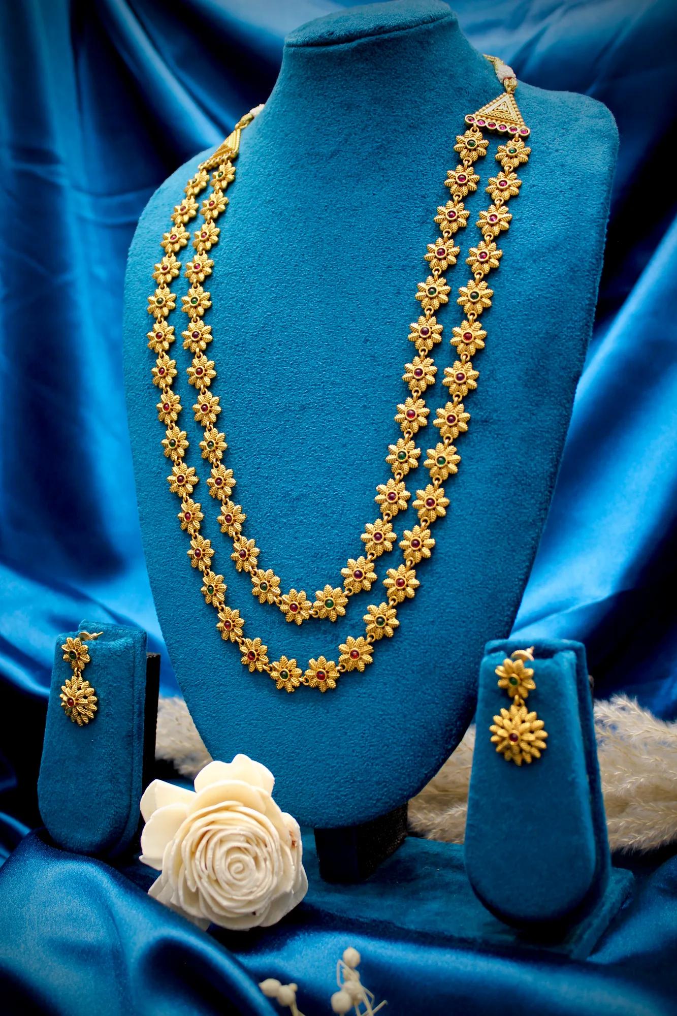 Traditional Floral Gold-Tone Necklace Set