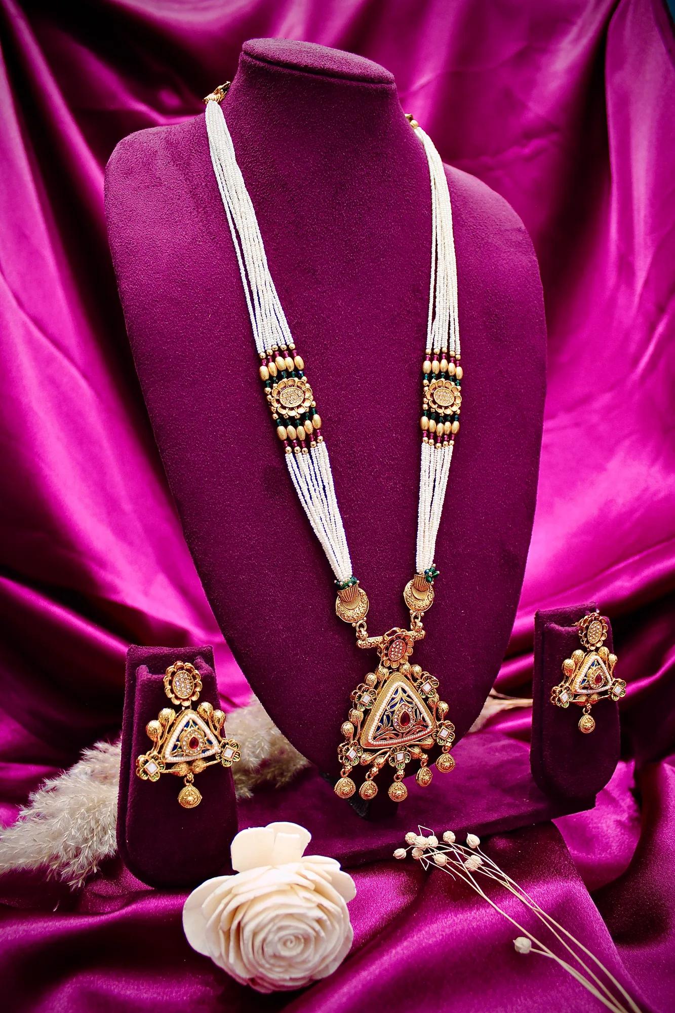 Traditional Triangle Pendant Pearl Mala Necklace Set