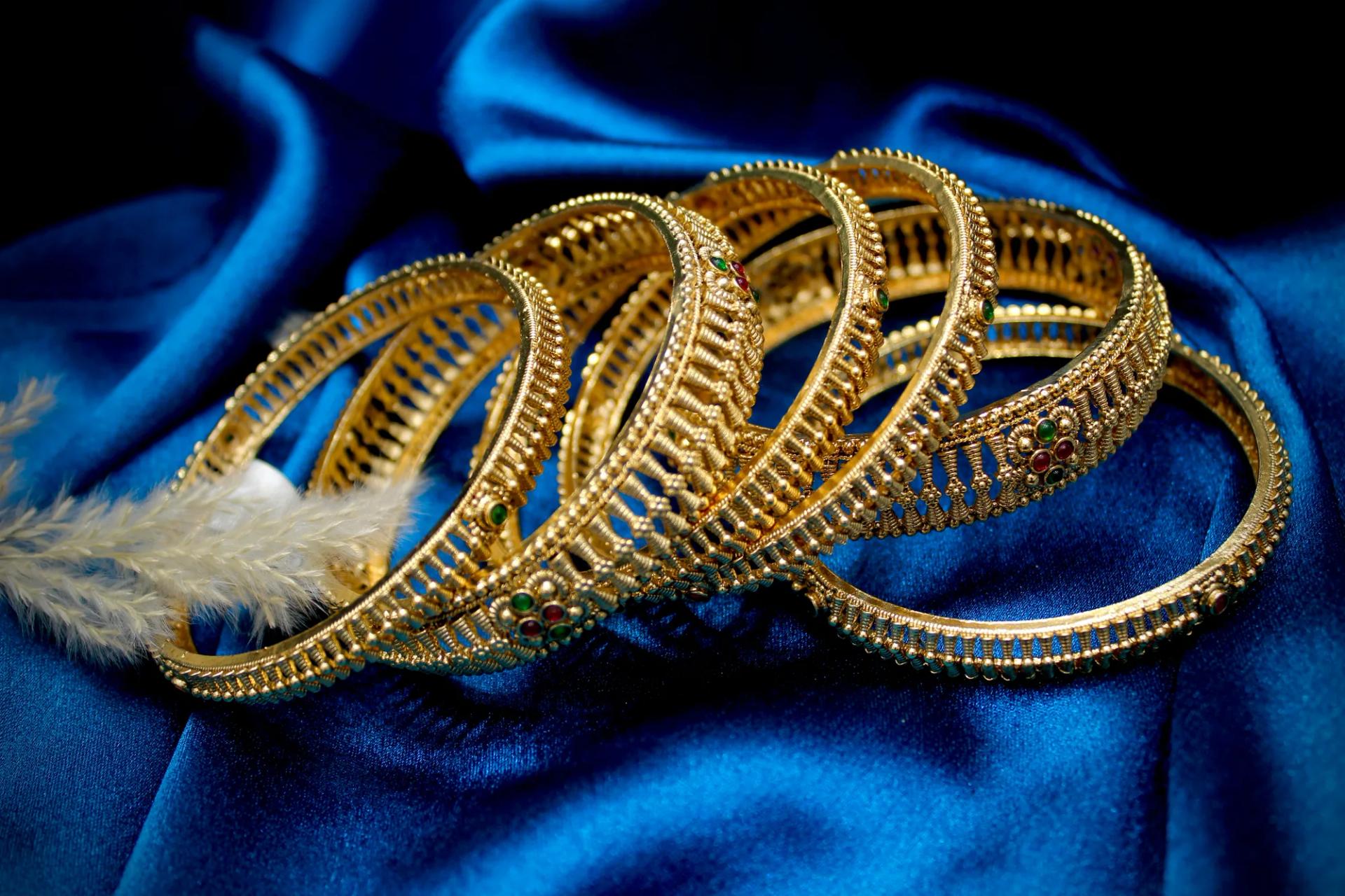 Traditional Antique Gold Multi-Bangle Set with Ruby & Emerald Accents