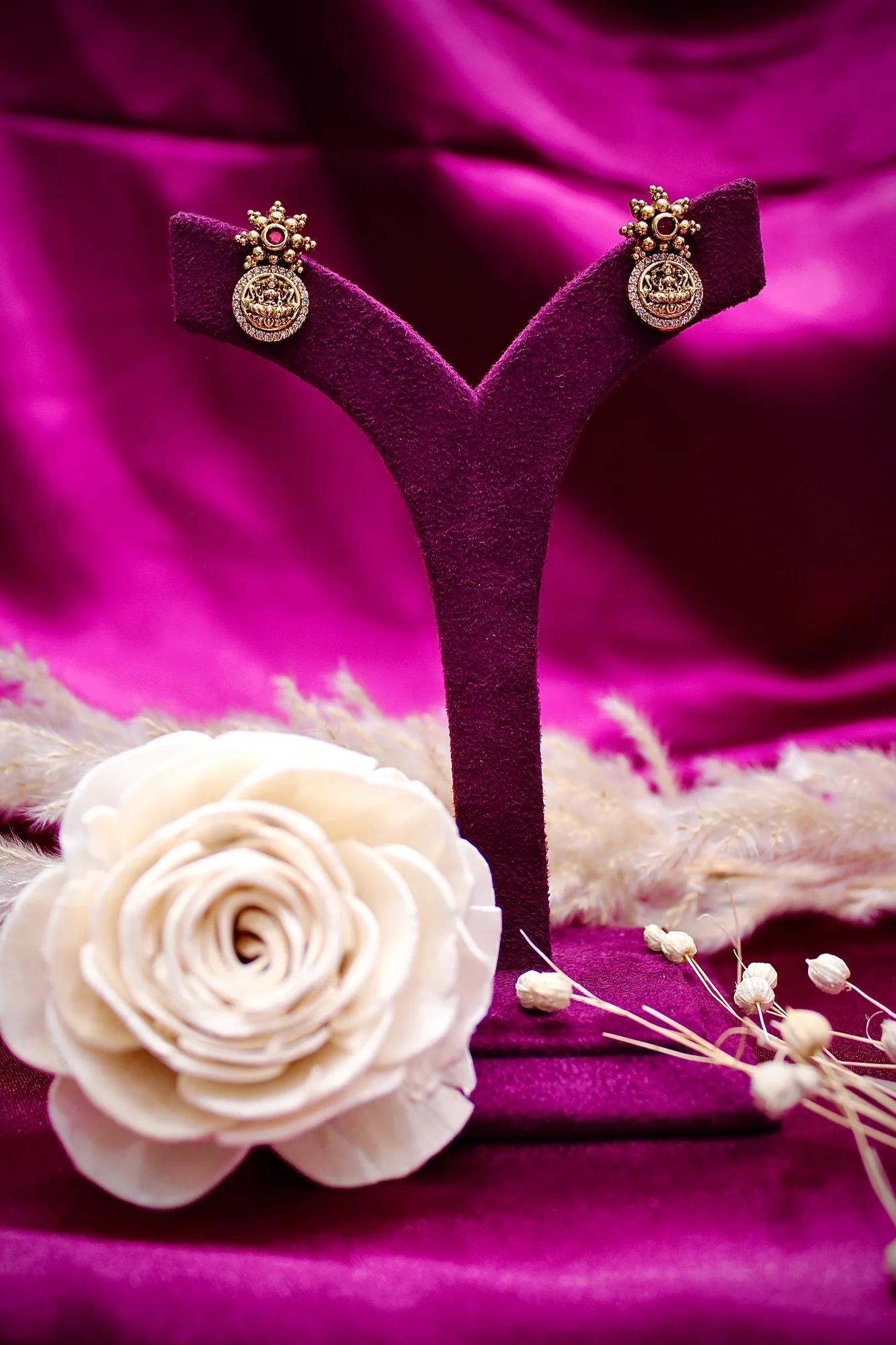 Antique Coin Layer Necklace Set