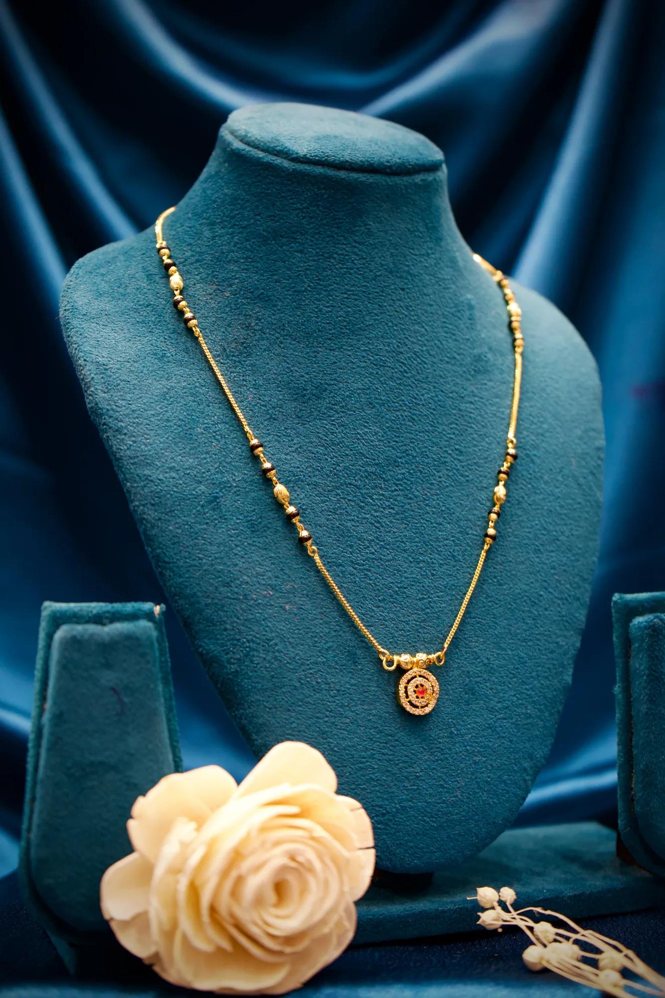 Classic Solitaire Circle Mangalsutra Pendant Necklace