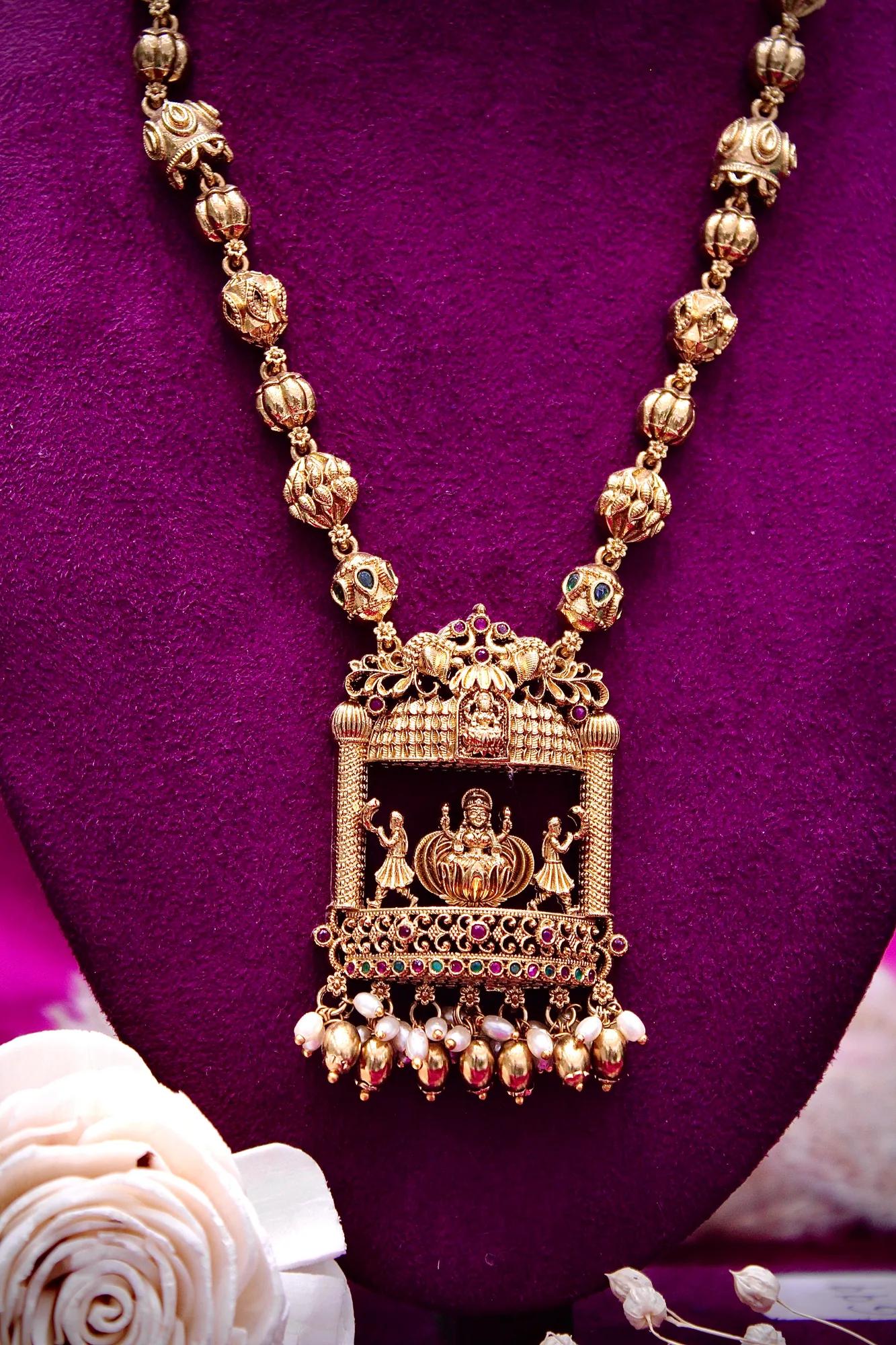 Antique Temple Lakshmi Pendant Necklace Set