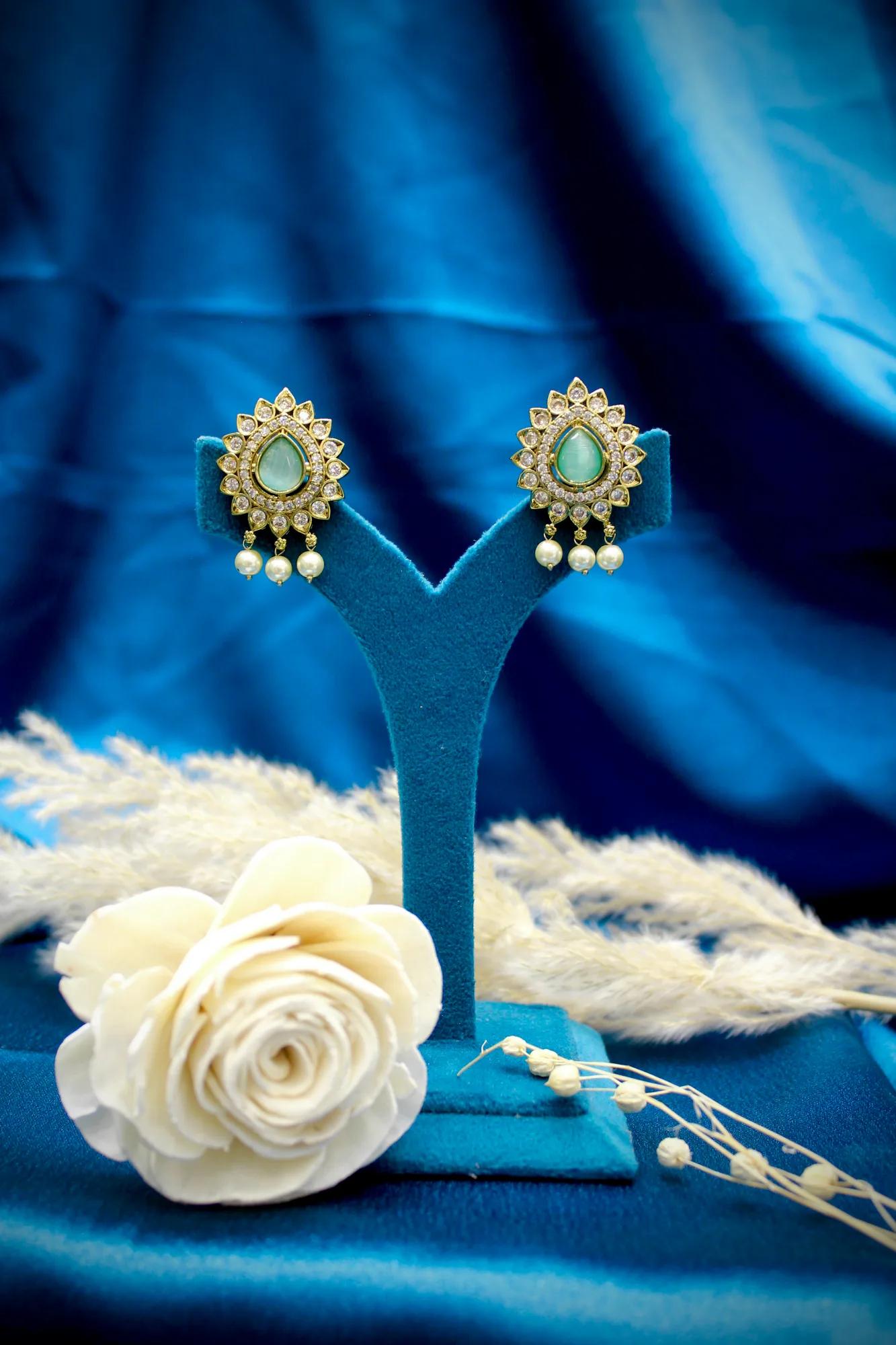Mint Pearl Victorian Mangalsutra Set