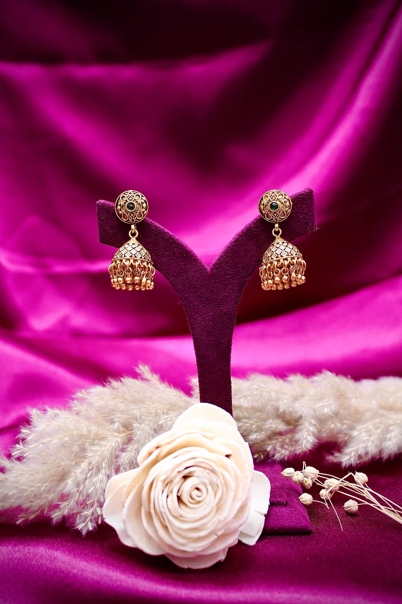 Antique Gold-Tone Temple Necklace Set