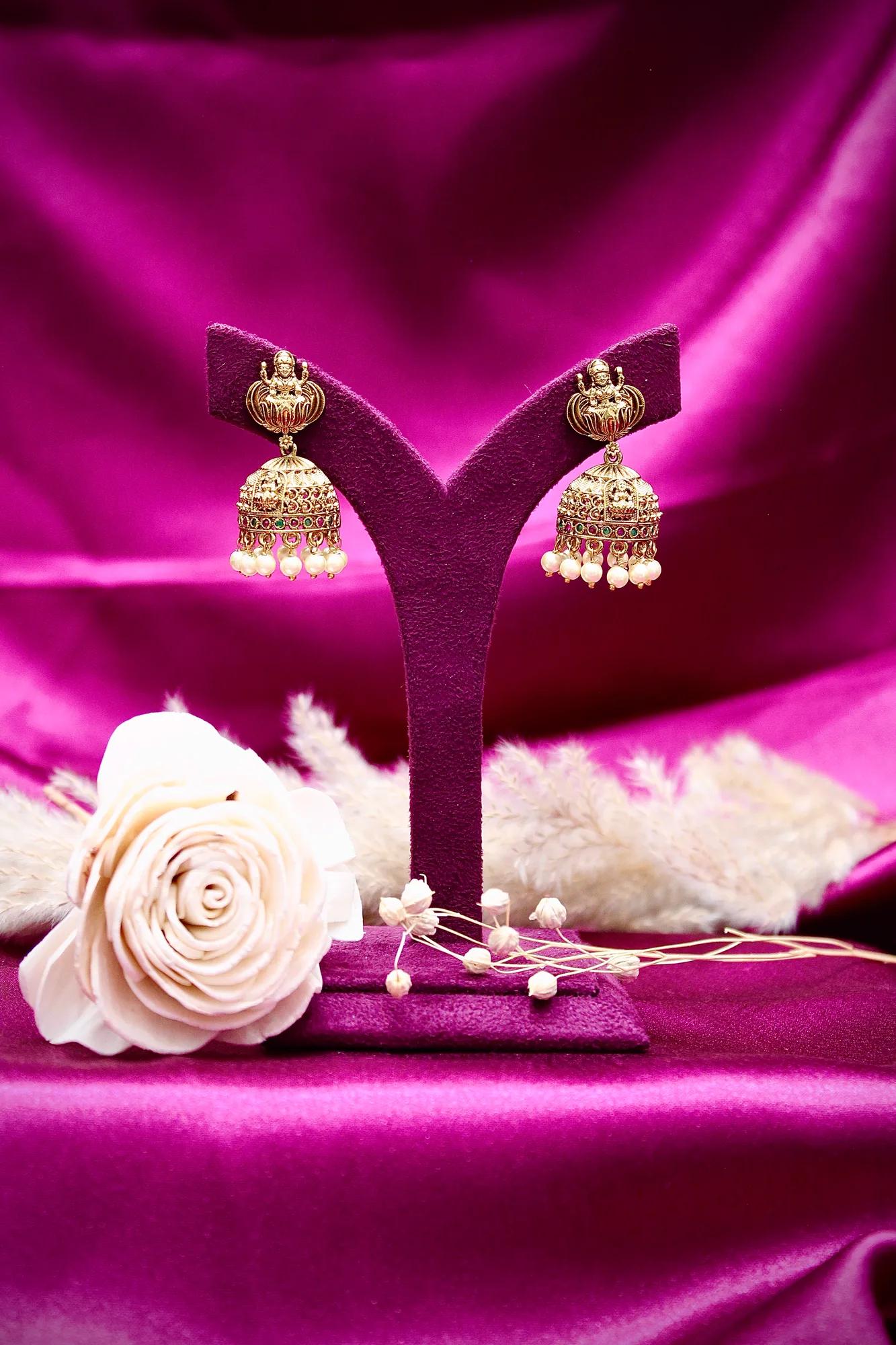 Antique Temple Lakshmi Pendant Necklace Set